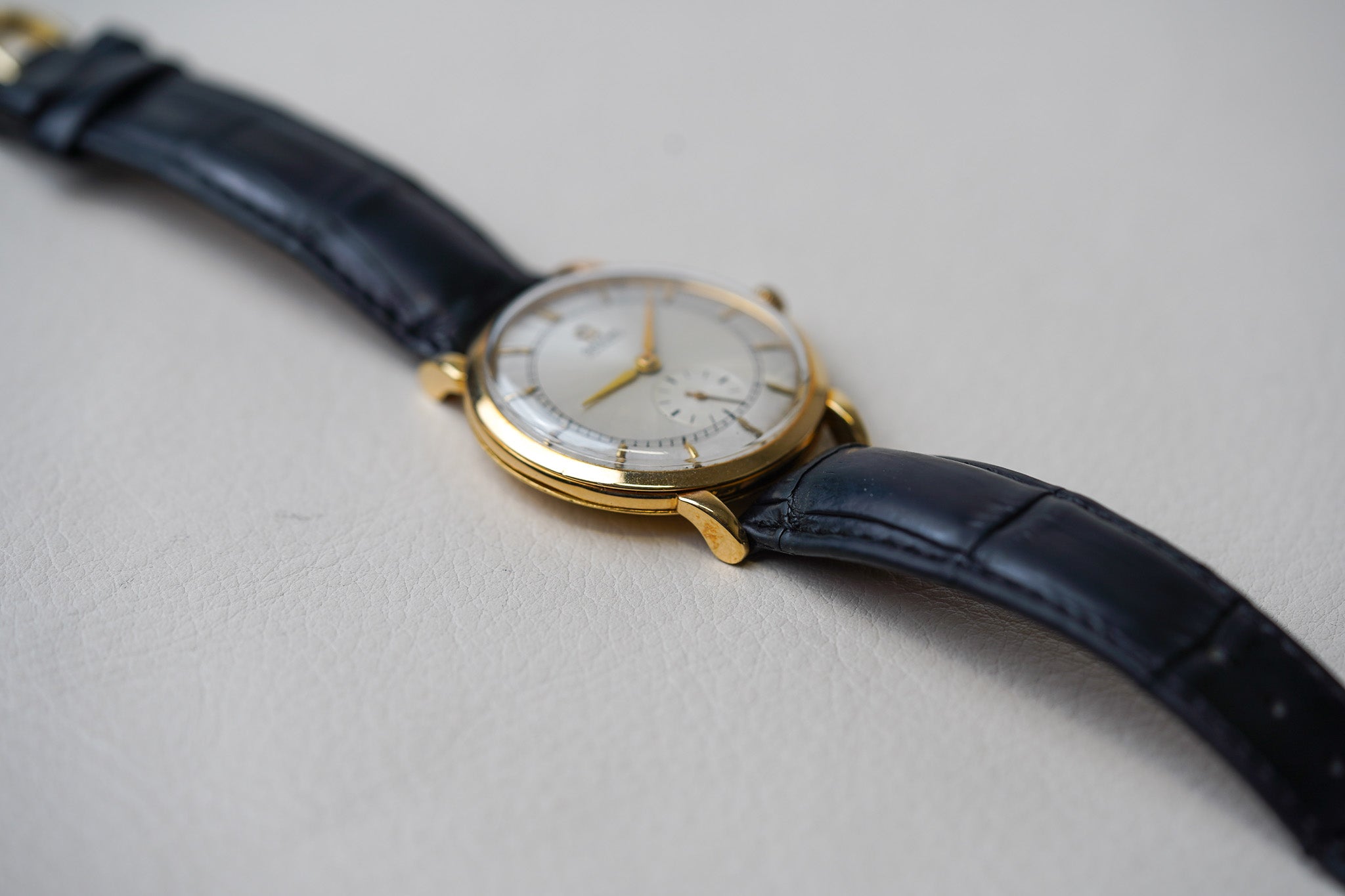 1950's Omega 2657 Bumper Automatic