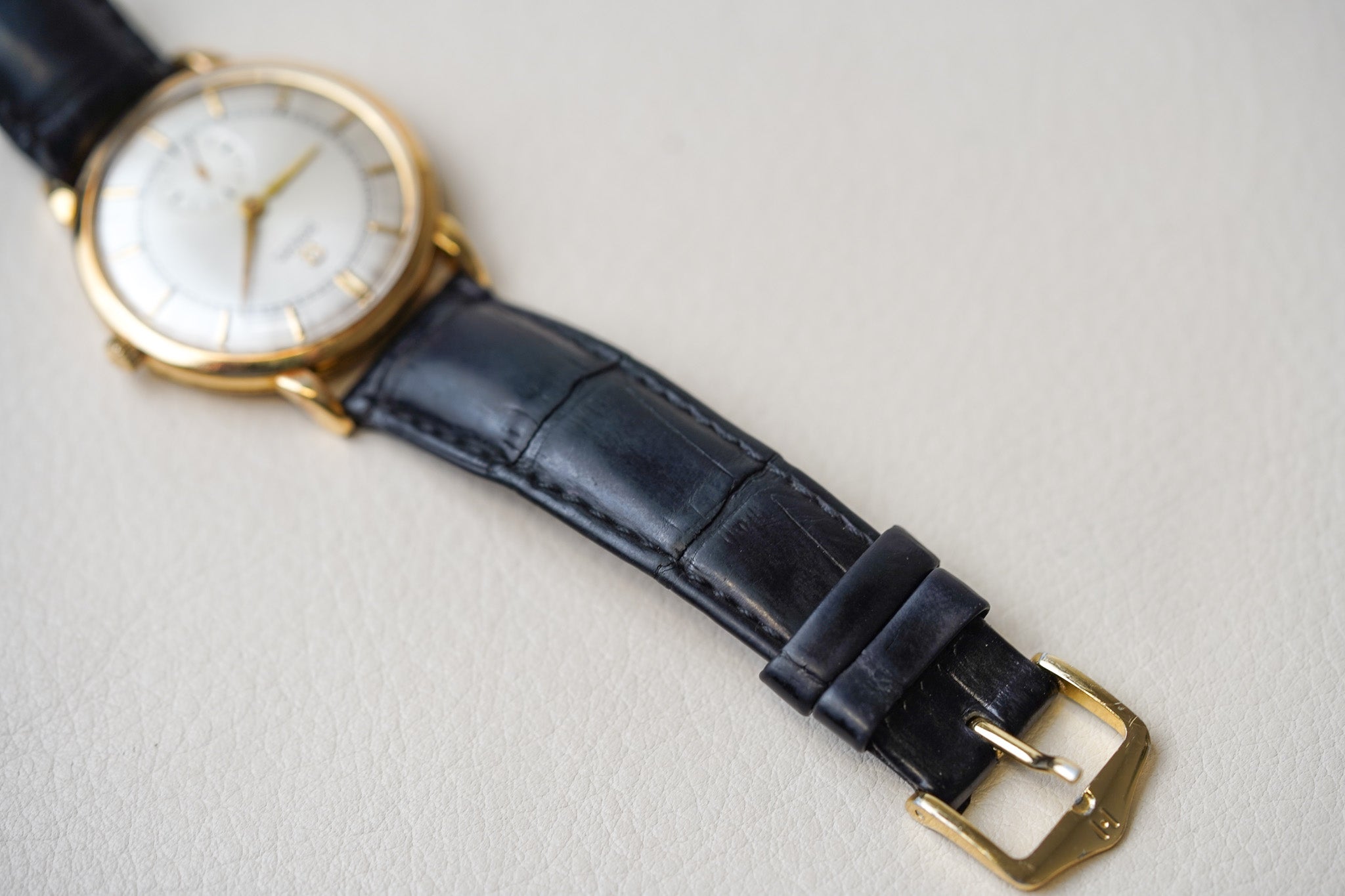 1950's Omega 2657 Bumper Automatic
