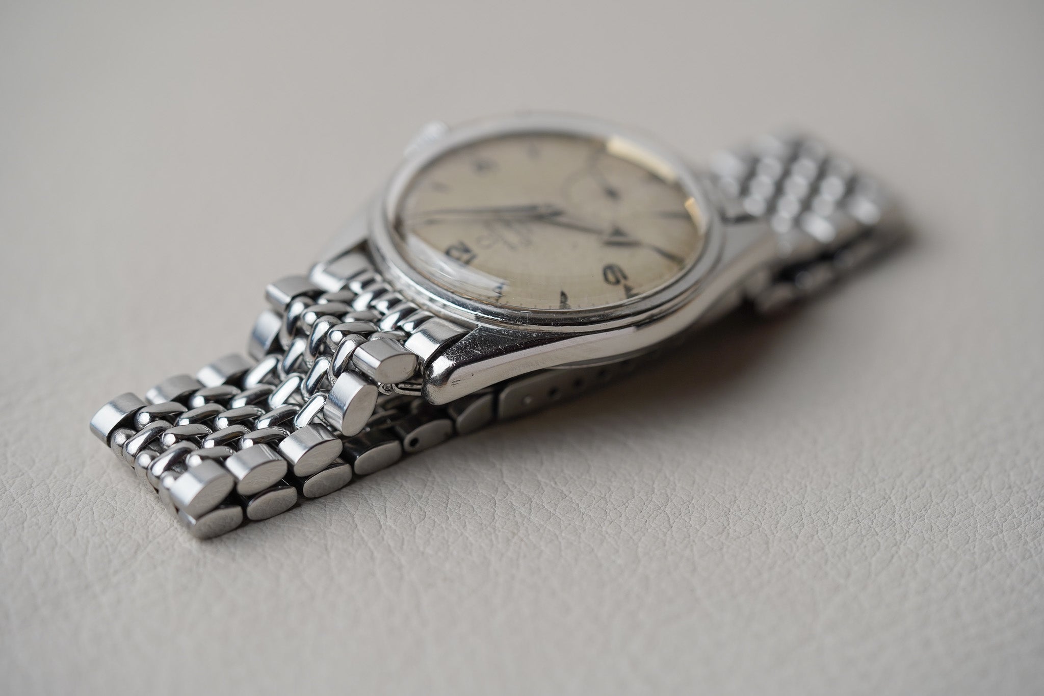 1958 Omega Ranchero CK2990-1 Broad Arrow Hands