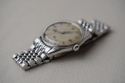 1958 Omega Ranchero CK2990-1 Broad Arrow Hands
