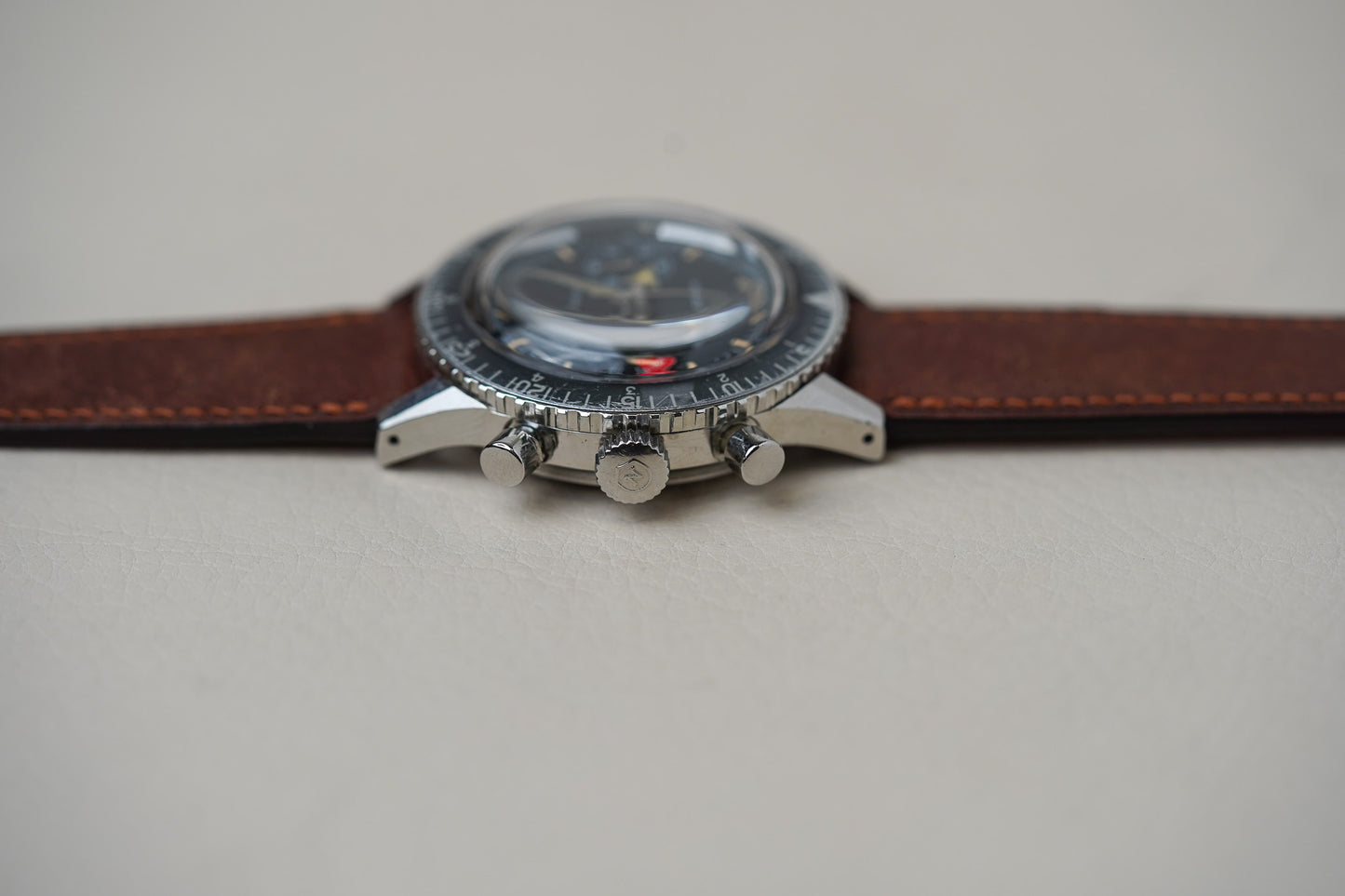 1960's Nivada Grenchen Aviator Sea Diver Chronograph 9989-8222