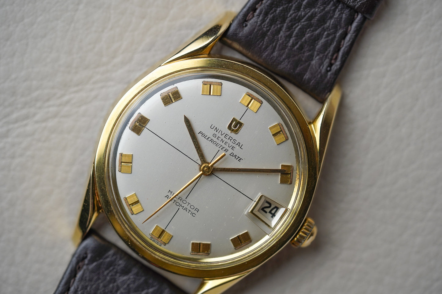 1960's Universal Genève Polerouter Date 204504-1