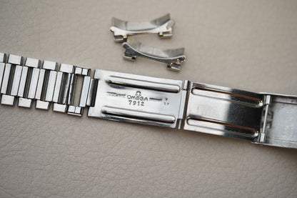 1964 Omega Speedmaster A.C.P 105.012-63 Automovil Club Peruano