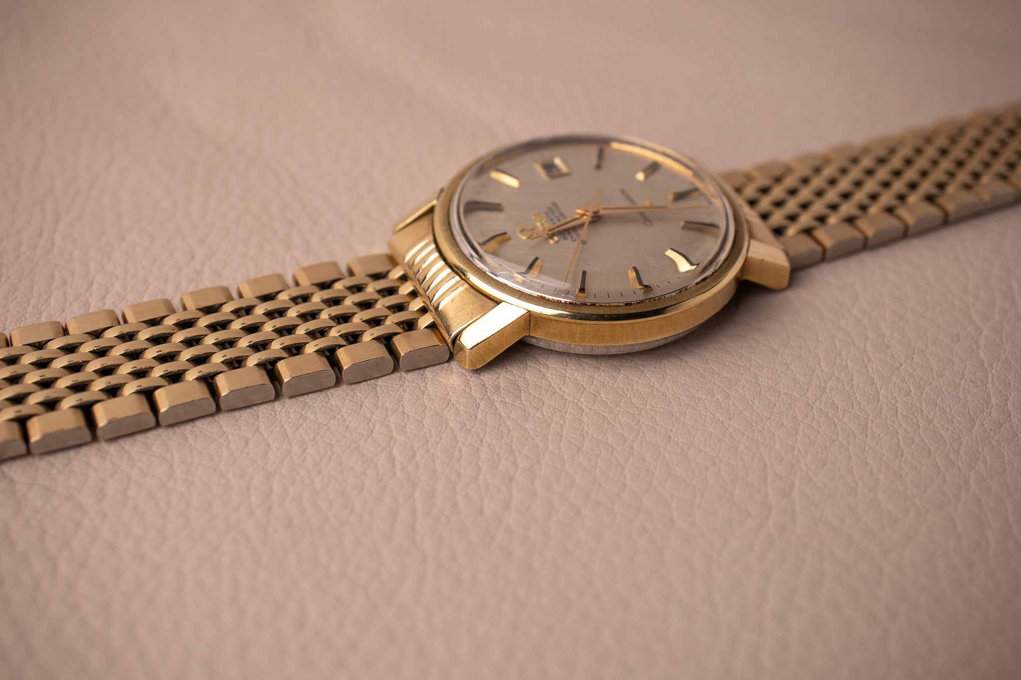 OMEGA Constellation ゴールド文字盤 Constellation 36 mm, スティール - イエローゴールド スティール