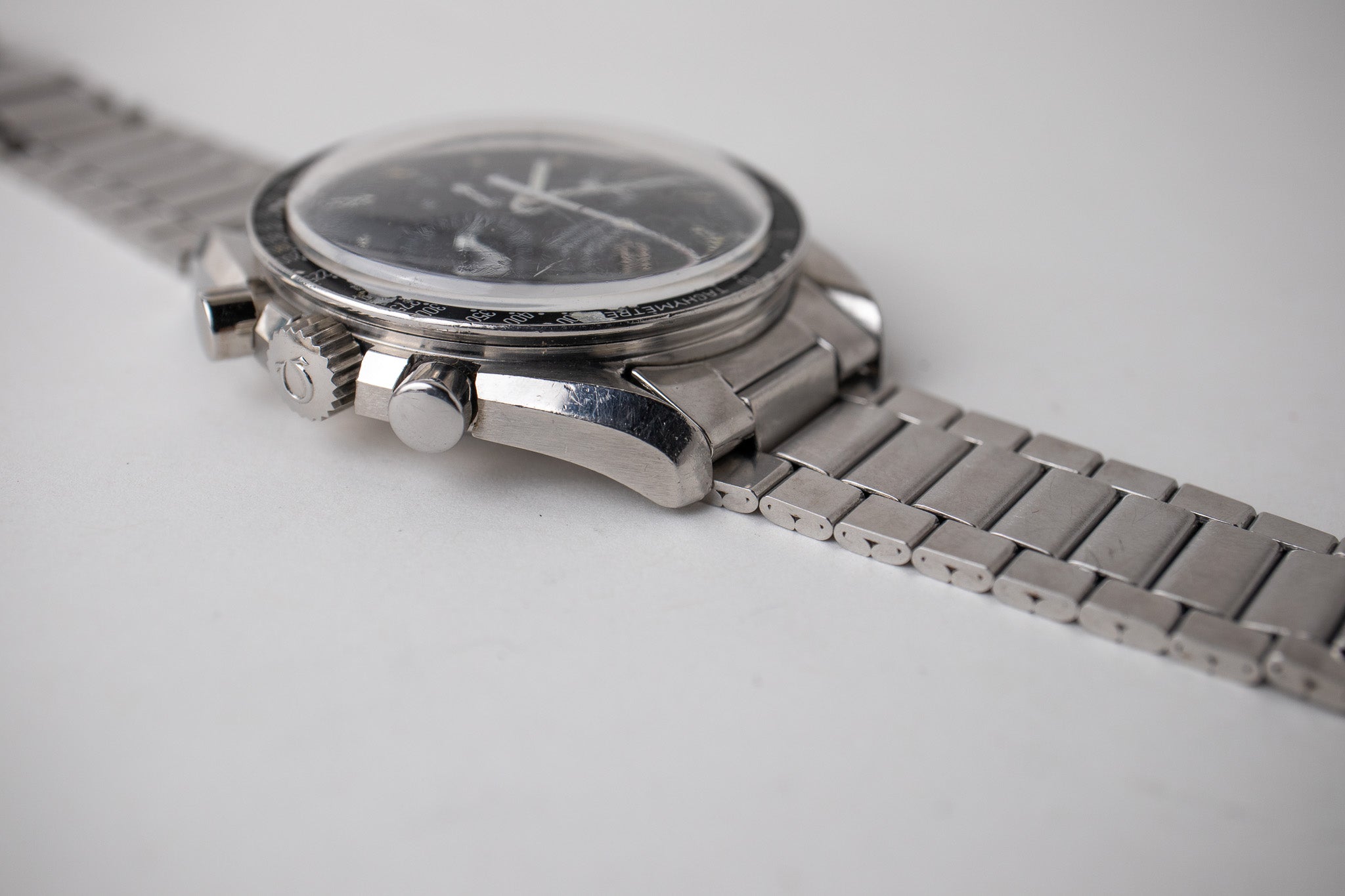 1969 Omega Speedmaster 145022 – 68 ST Transitional