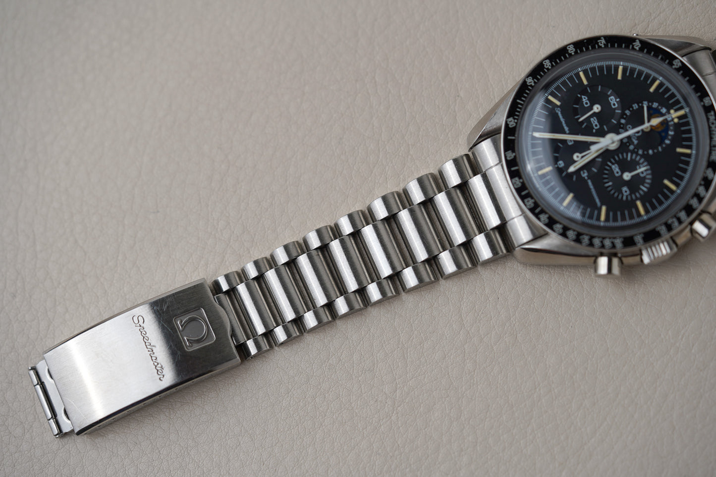 1985 Omega Speedymoon 'Smiley Moon' 345.0809 Speedmaster
