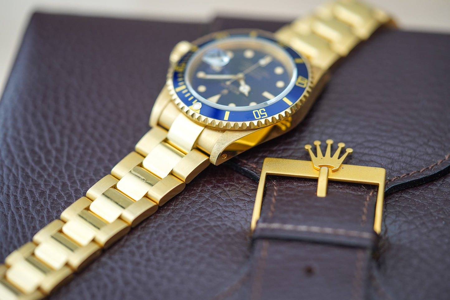 1990 Rolex Submariner 18K Yellow Gold 16618 'Blusey'