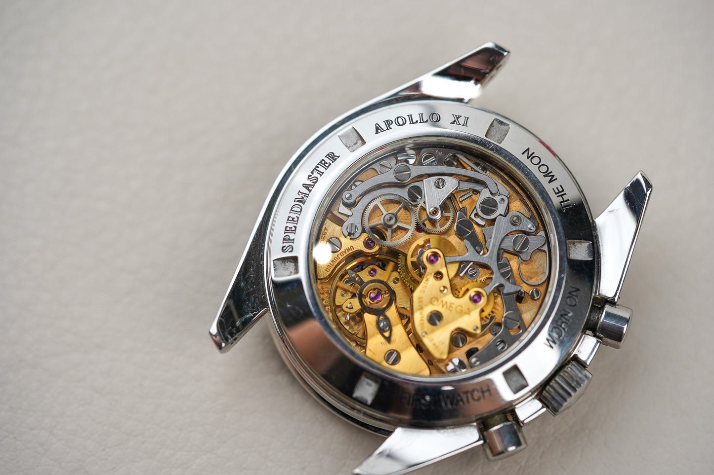 1993 Omega Speedmaster Moonwatch 3592.50 Hesalite Sandwich Apollo XI