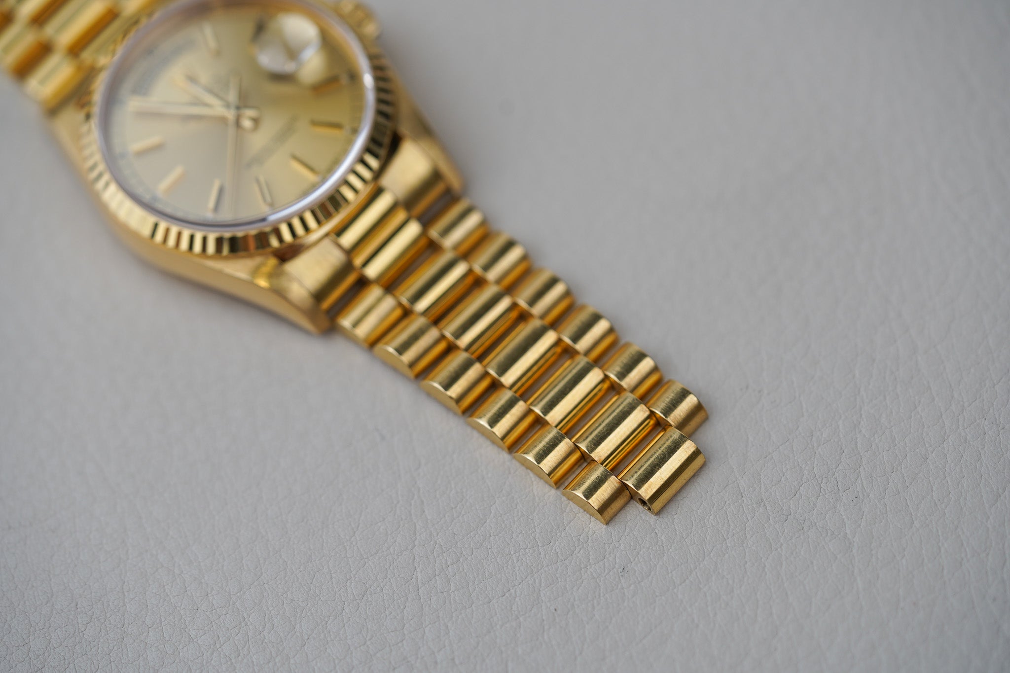 1993 Rolex Day-Date 18238 Champagne Stick Dial