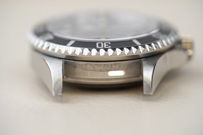 2004 Rolex Sea-Dweller 16600