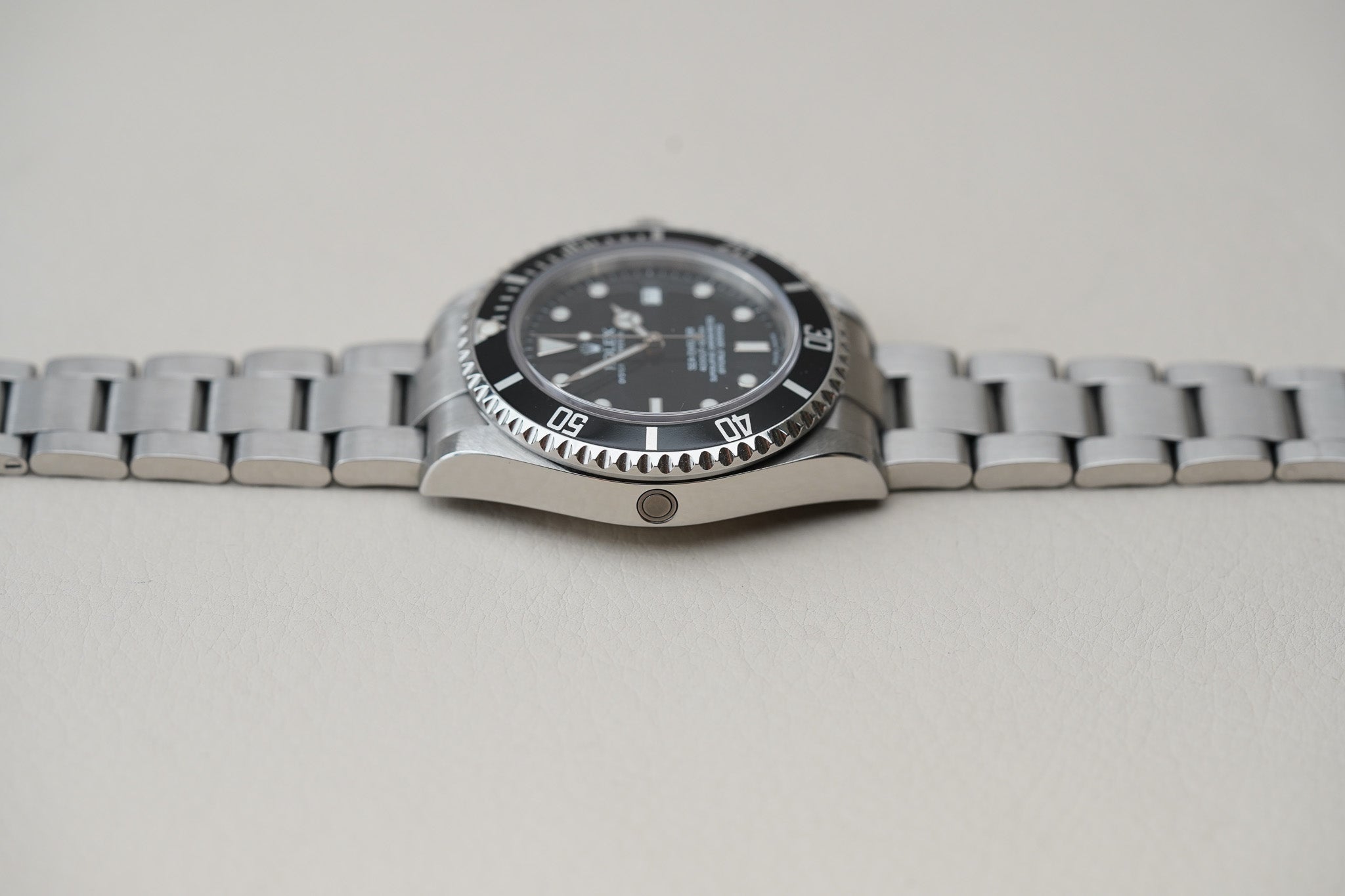 2004 Rolex Sea-Dweller 16600T