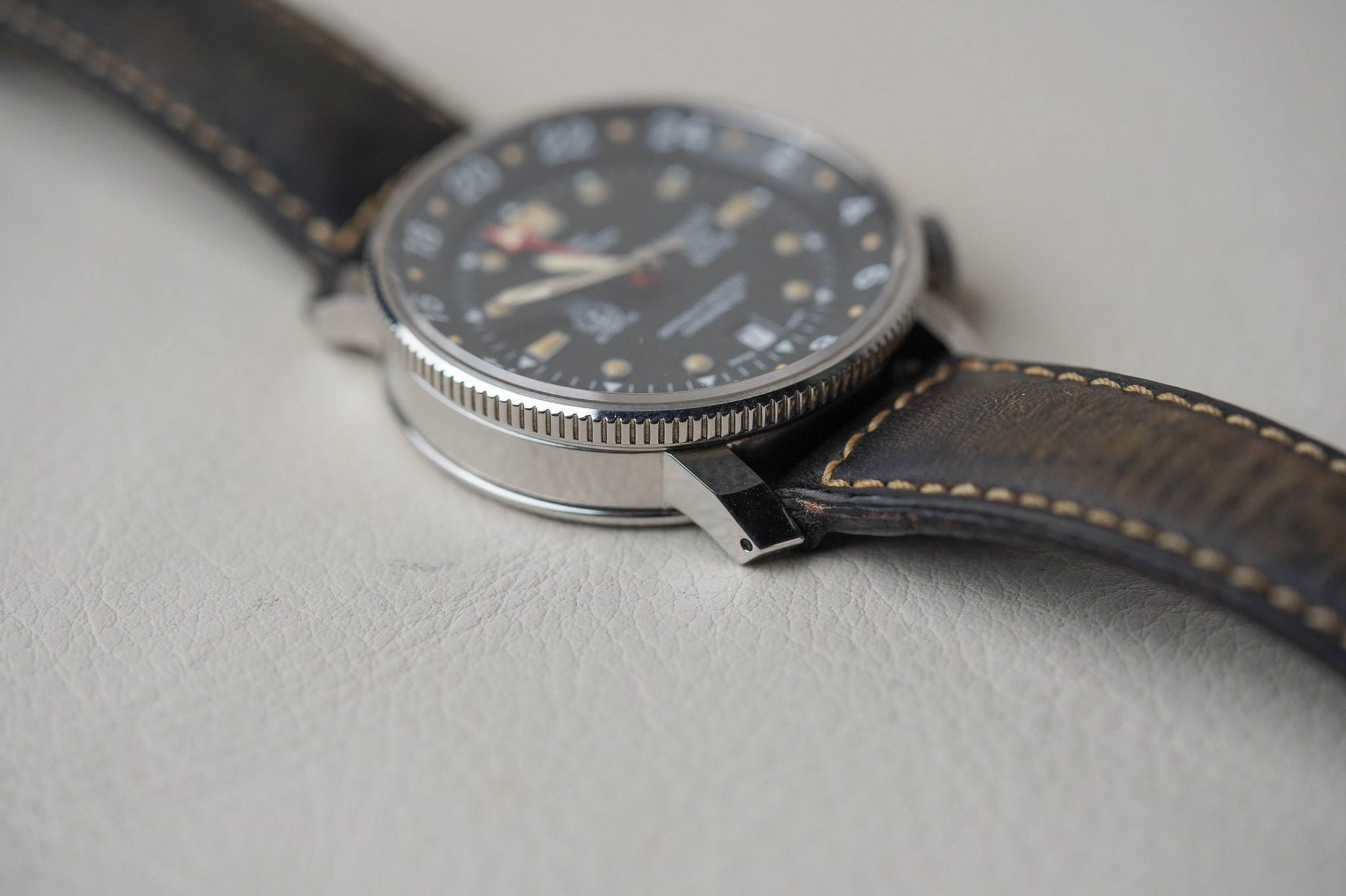 Arnold & Son GMT Timekeeper 18GM 787