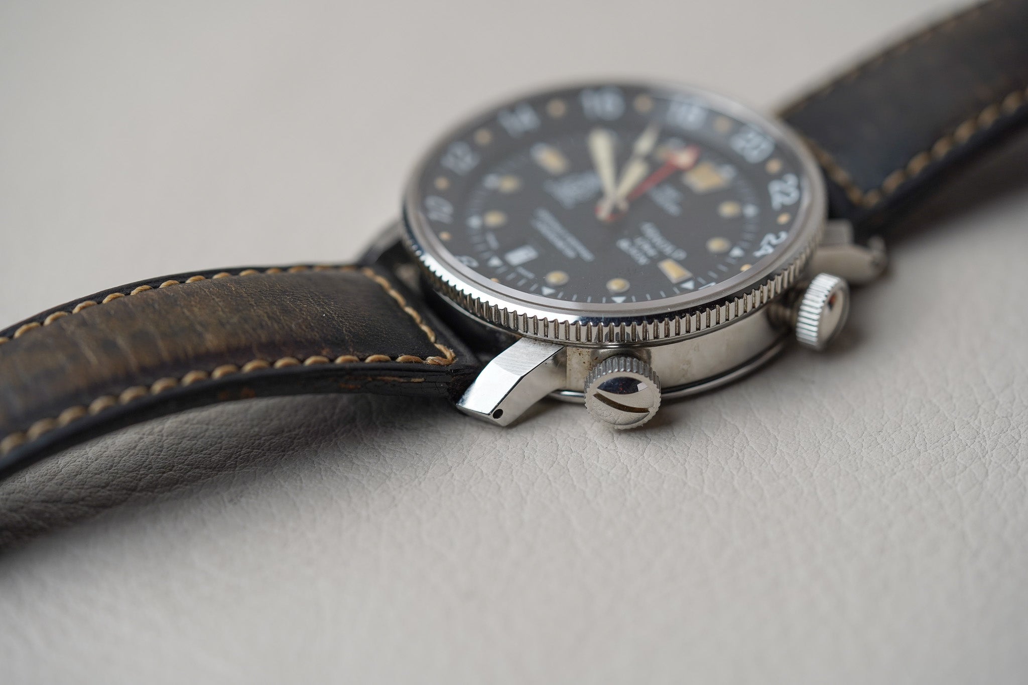 Arnold & Son GMT Timekeeper 18GM 787