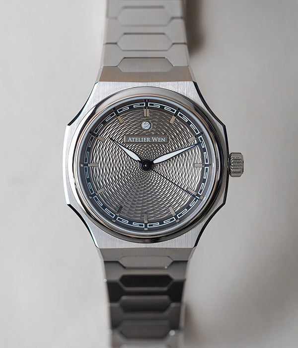 Atelier Wen Perception Grey Guilloché Dial