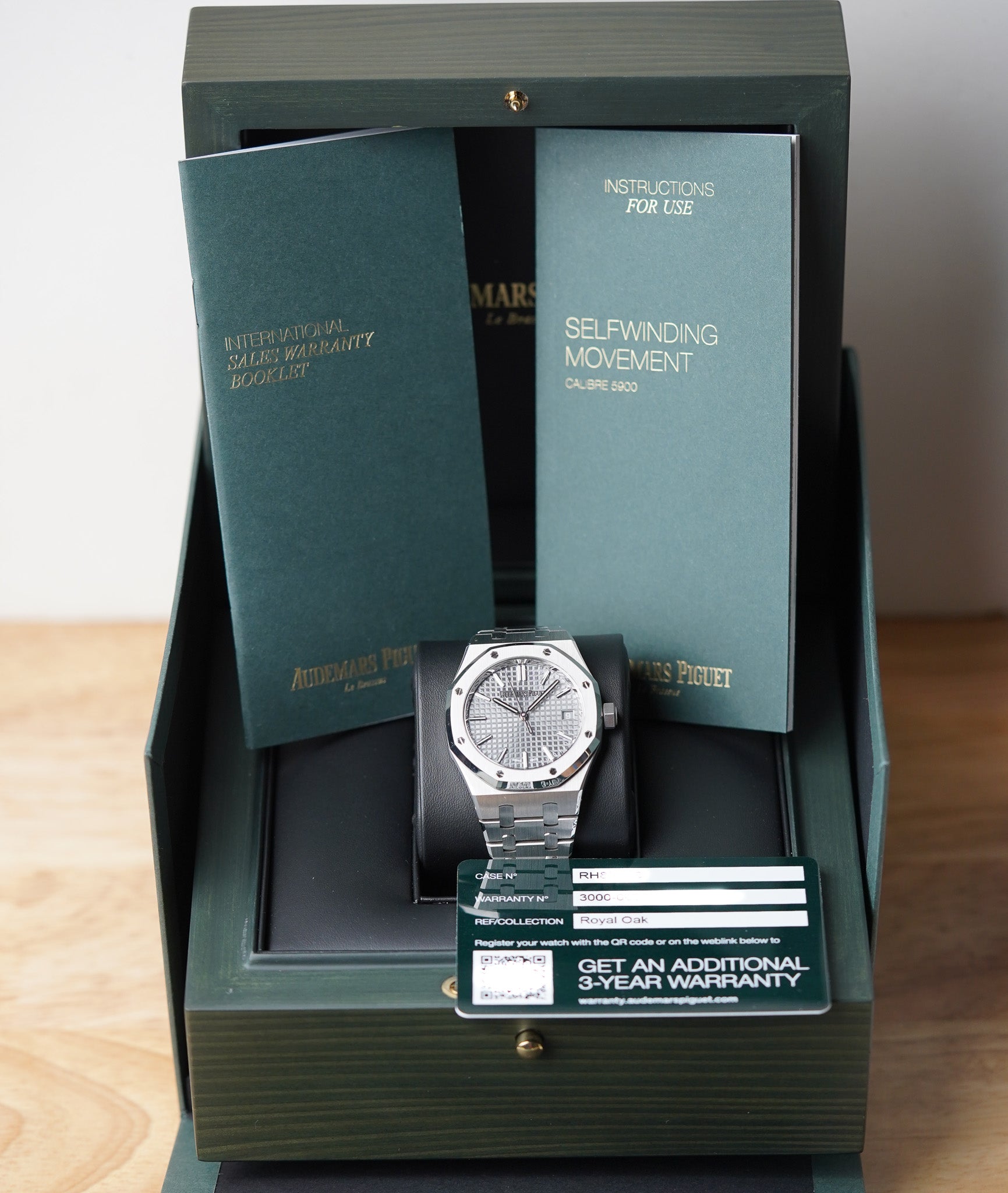 Audemars Piguet Royal Oak 15550ST 37mm "50th Anniversary"