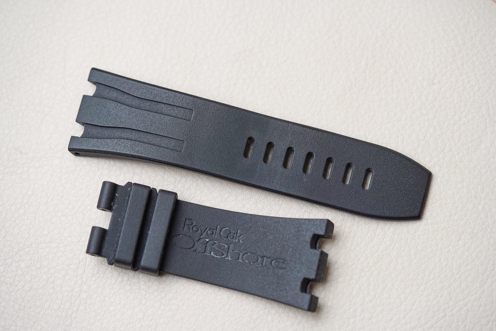 Audemars Piguet Royal Oak Offshore Rubber Strap OEM 28/24mm Black