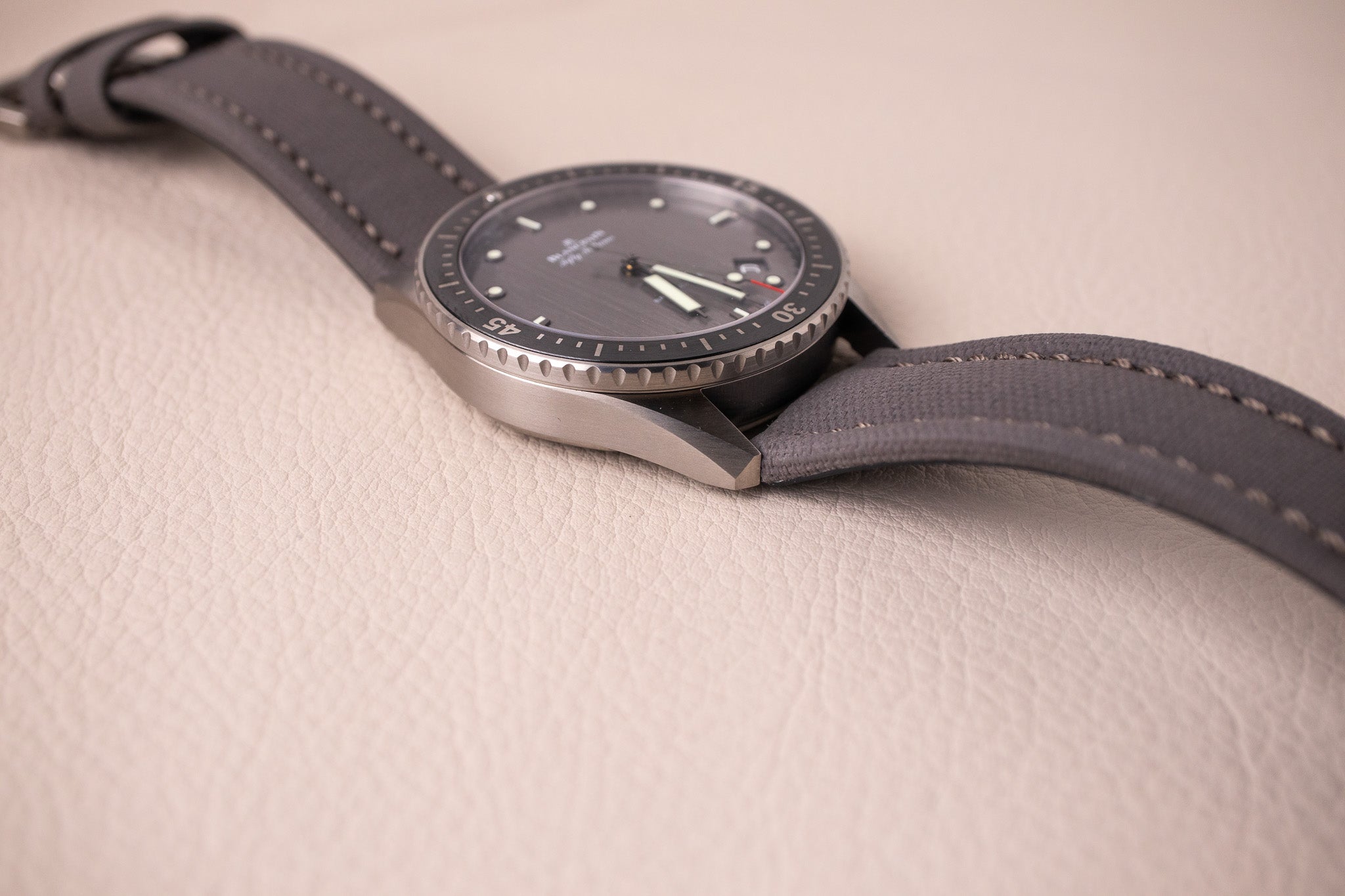 Blancpain Fifty Fathoms Bathyscaphe 5000 1210 G52A