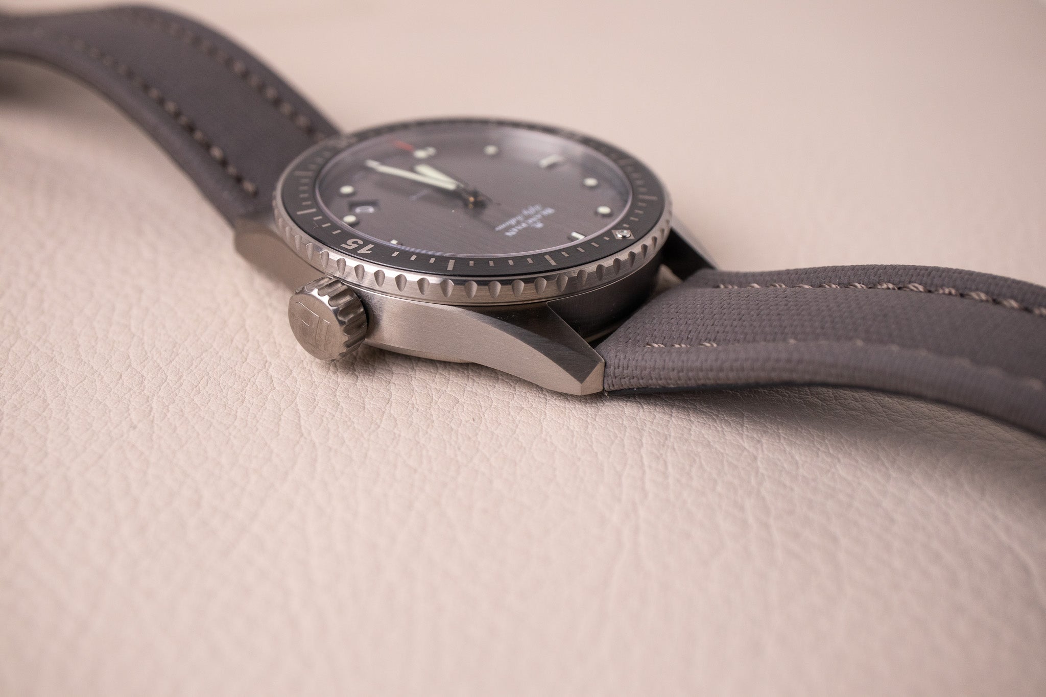 Blancpain Fifty Fathoms Bathyscaphe 5000 1210 G52A