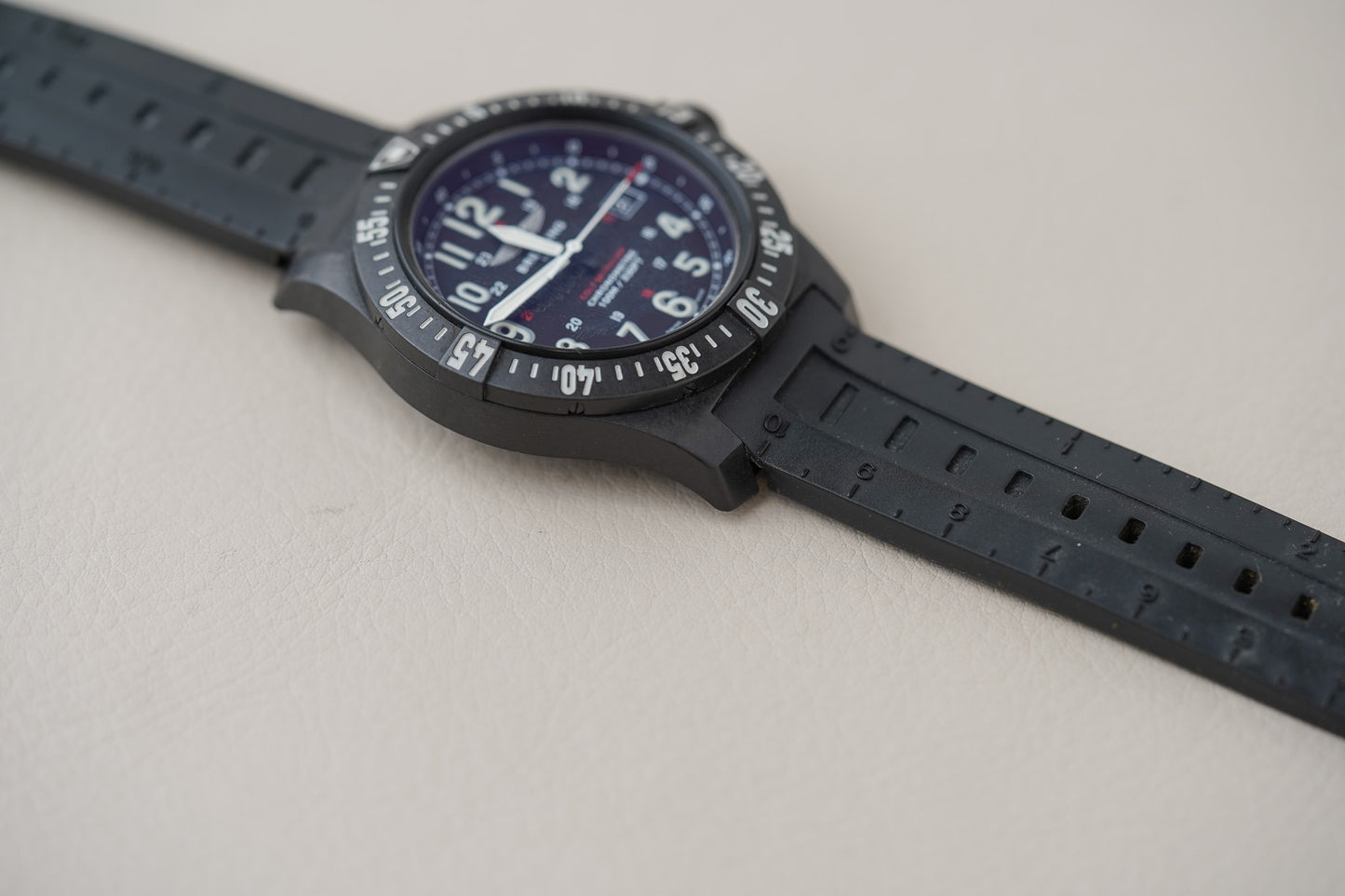 Breitling Colt Skyracer X74320