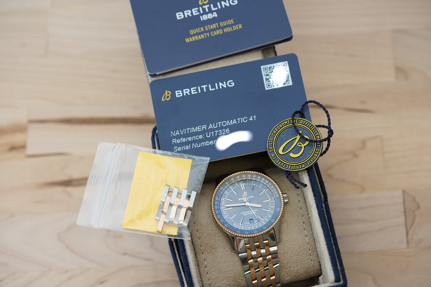 Breitling Navitimer 41 Two Tone U17326121M1U1