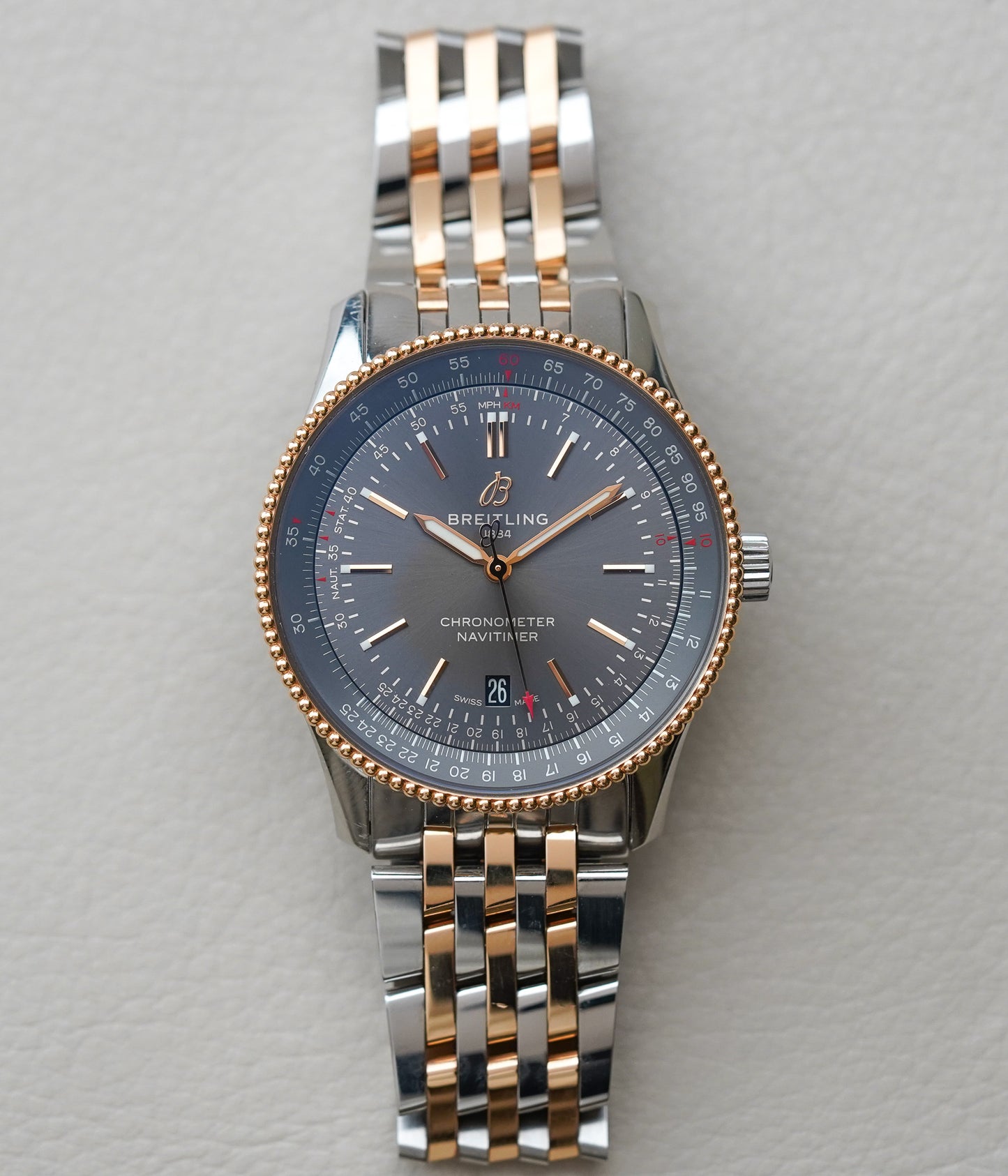 Breitling Navitimer 41 Two Tone U17326121M1U1