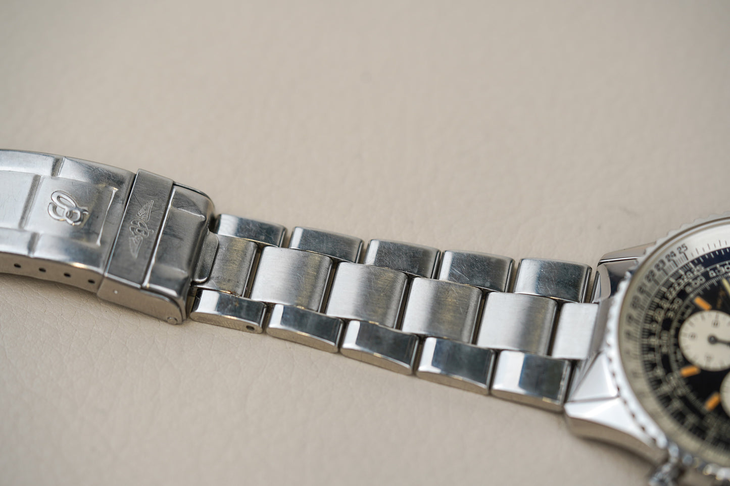 Breitling Navitimer A11022 “Japan Special”