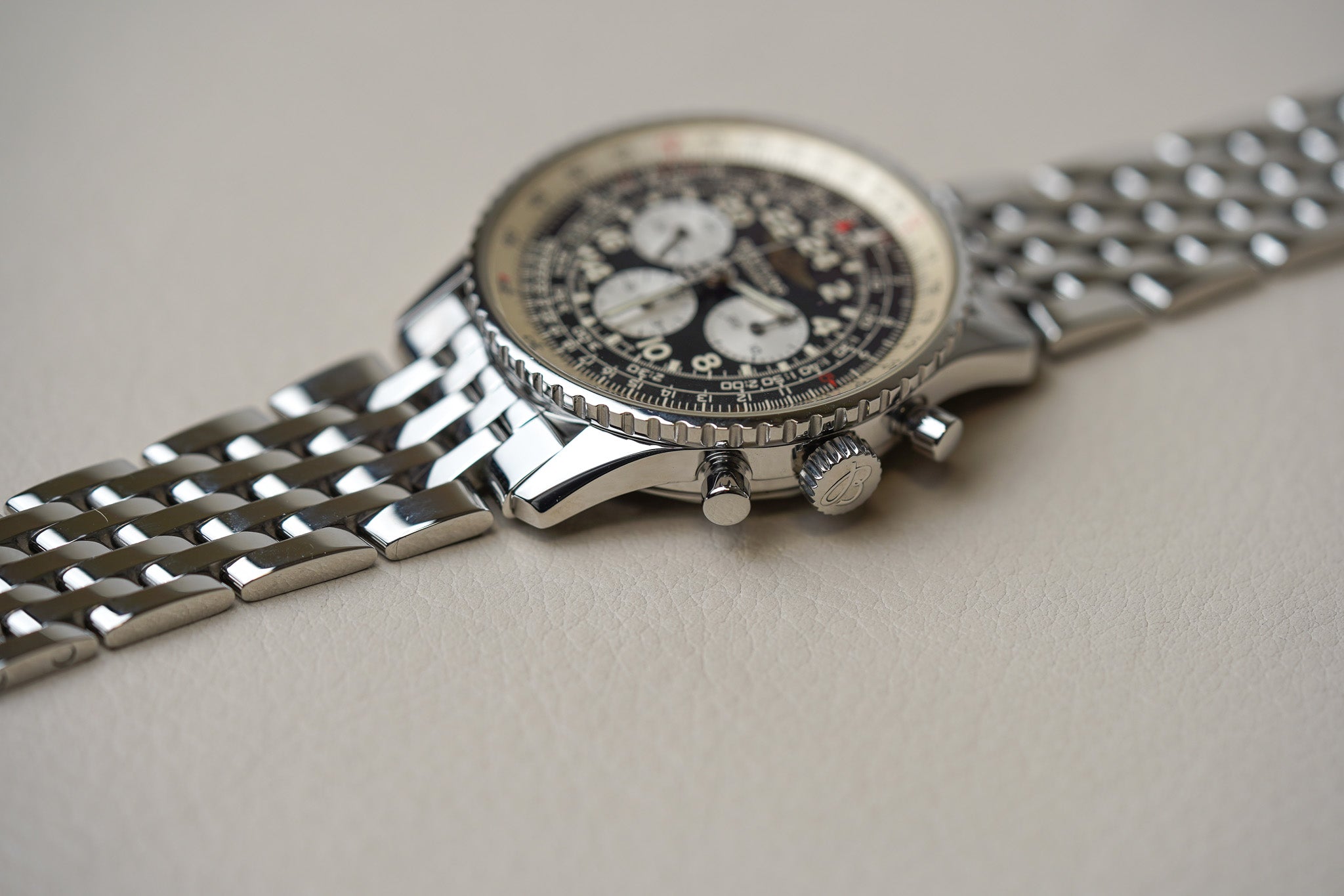 Breitling Navitimer Cosmonaute A12322 "Lemania" Luminova