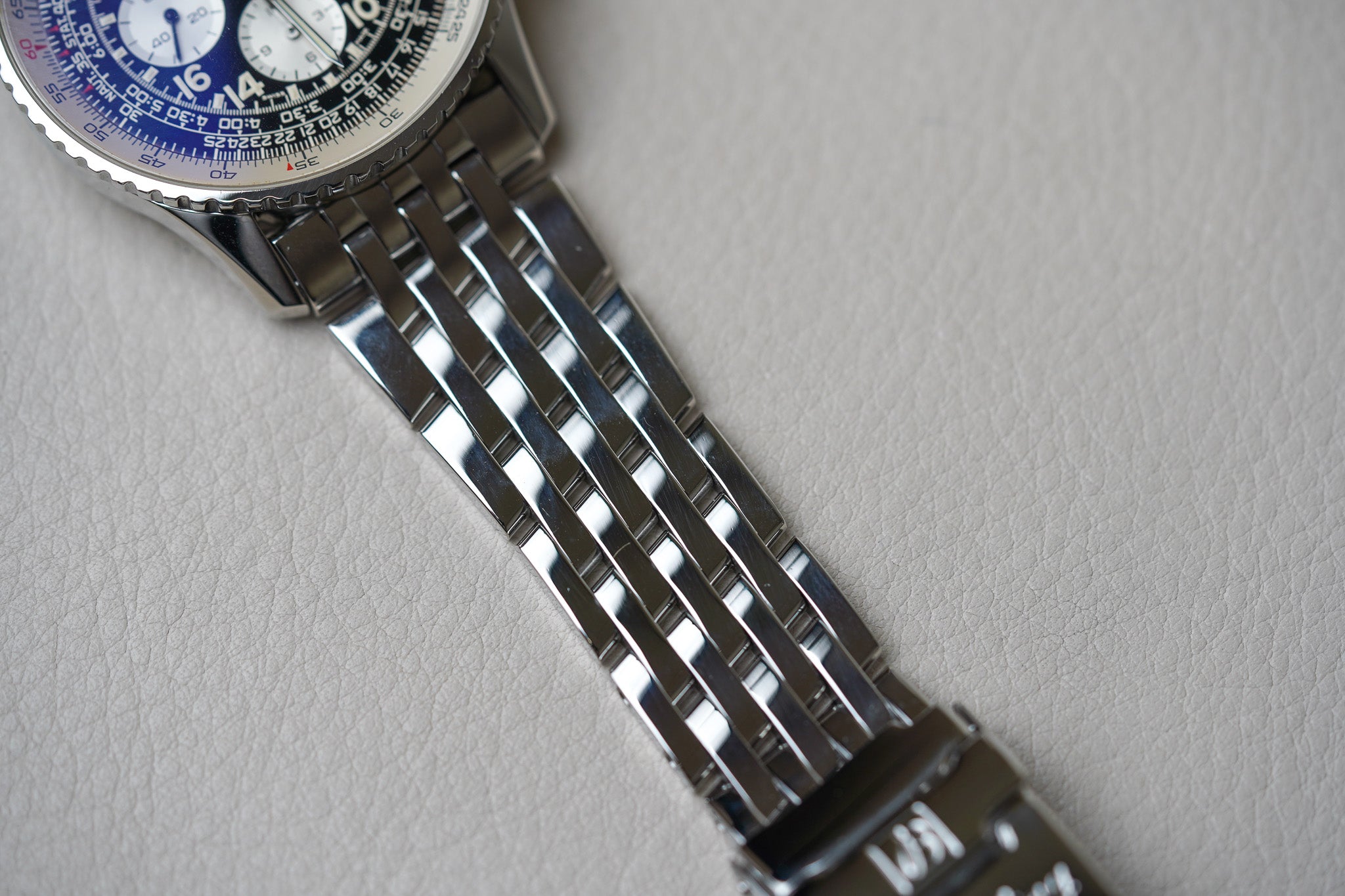 Breitling Navitimer Cosmonaute A12322 "Lemania" Luminova