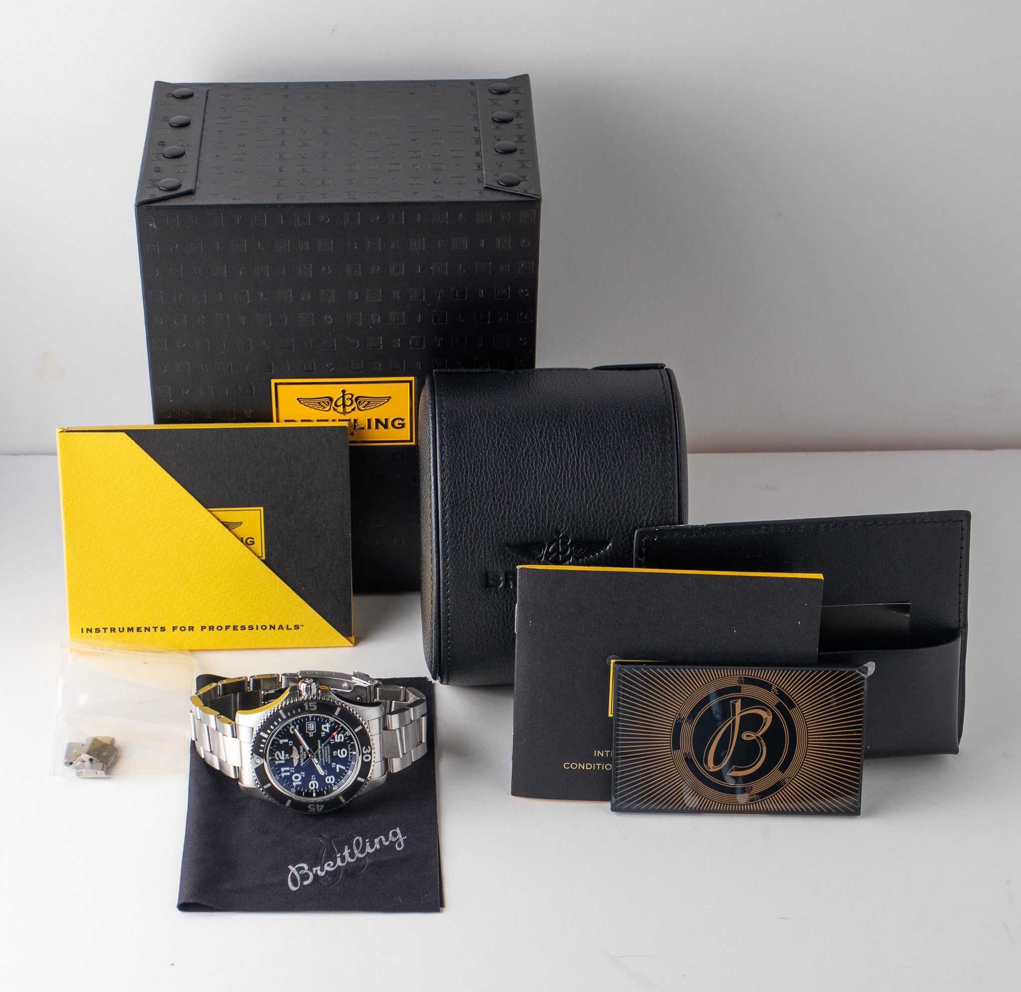 Breitling Superocean II 44 A17392