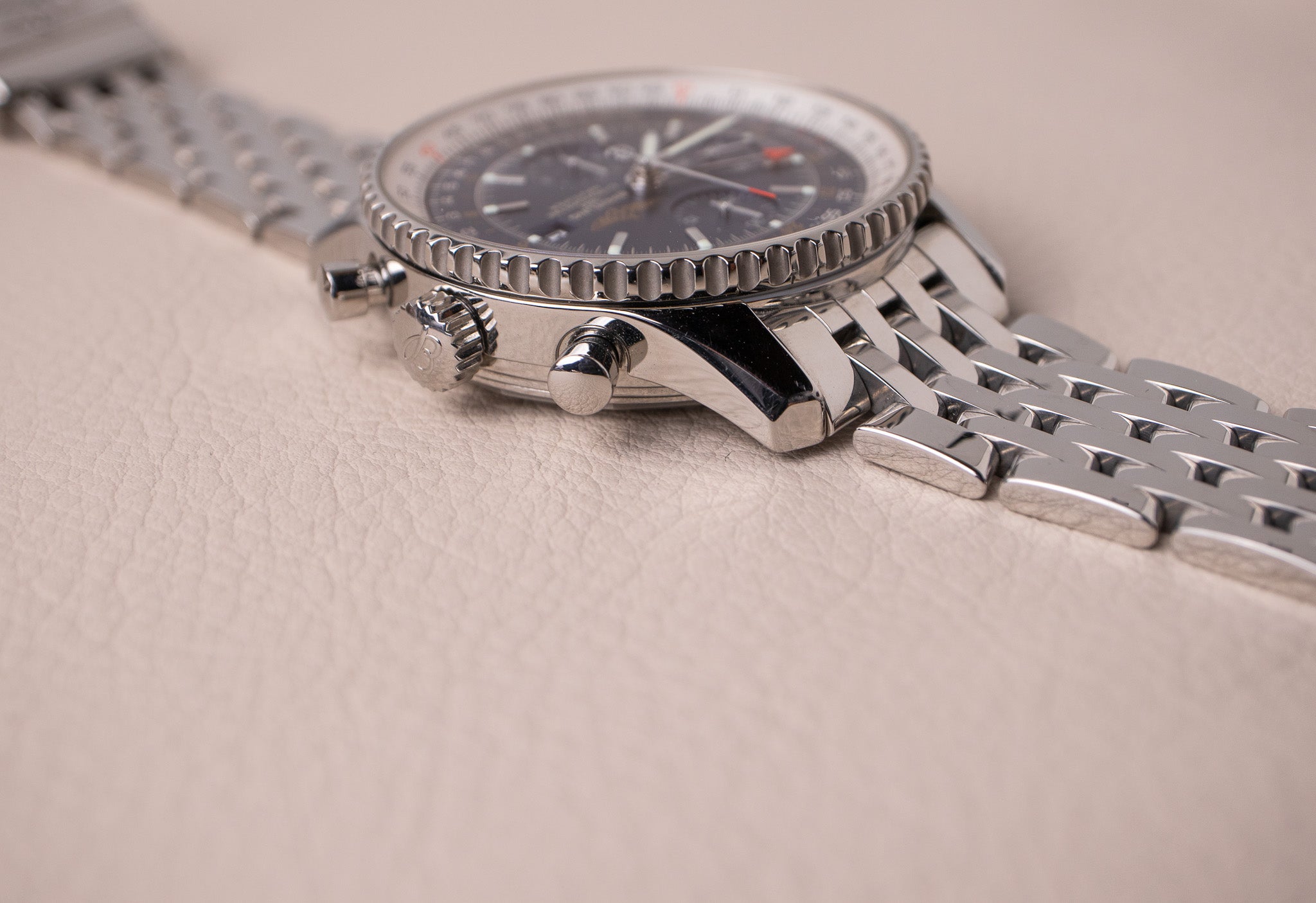 Breitling Navitimer World GMT A24322 Blue – Belmont Watches