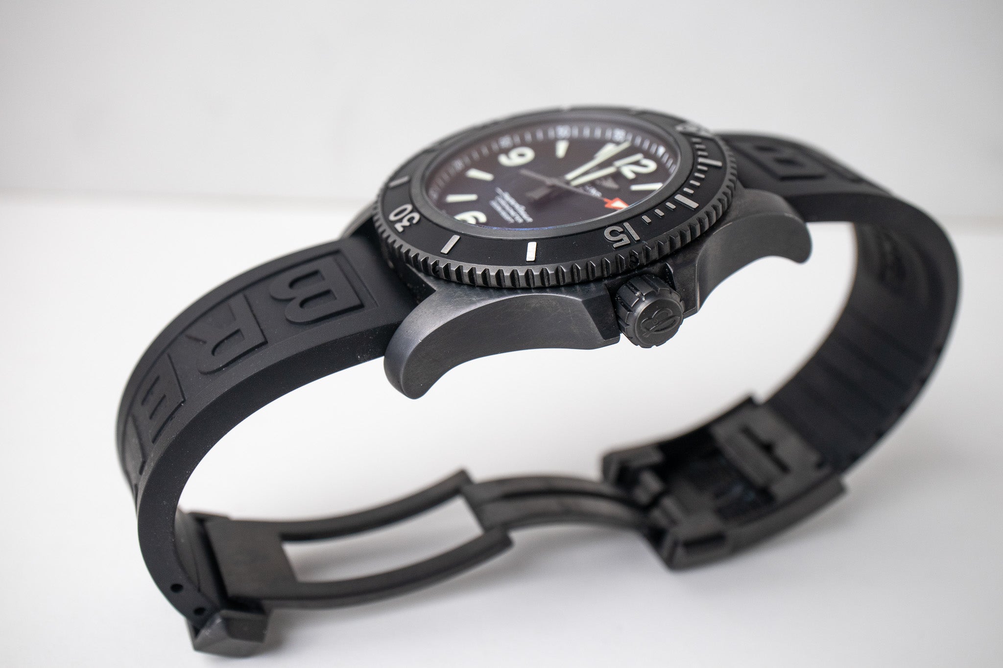 Breitling Superocean 2 Blacksteel 46 M17368 – Belmont Watches