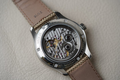 Carl F. Bucherer Manero Peripheral BigDate 00.10926.08.53.01