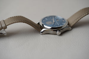 Carl F. Bucherer Manero Peripheral BigDate 00.10926.08.53.01