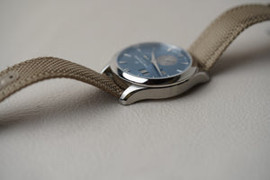 Carl F. Bucherer Manero Peripheral BigDate 00.10926.08.53.01