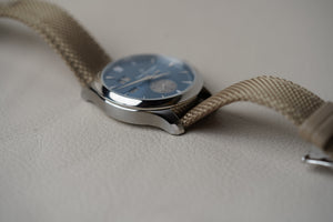 Carl F. Bucherer Manero Peripheral BigDate 00.10926.08.53.01