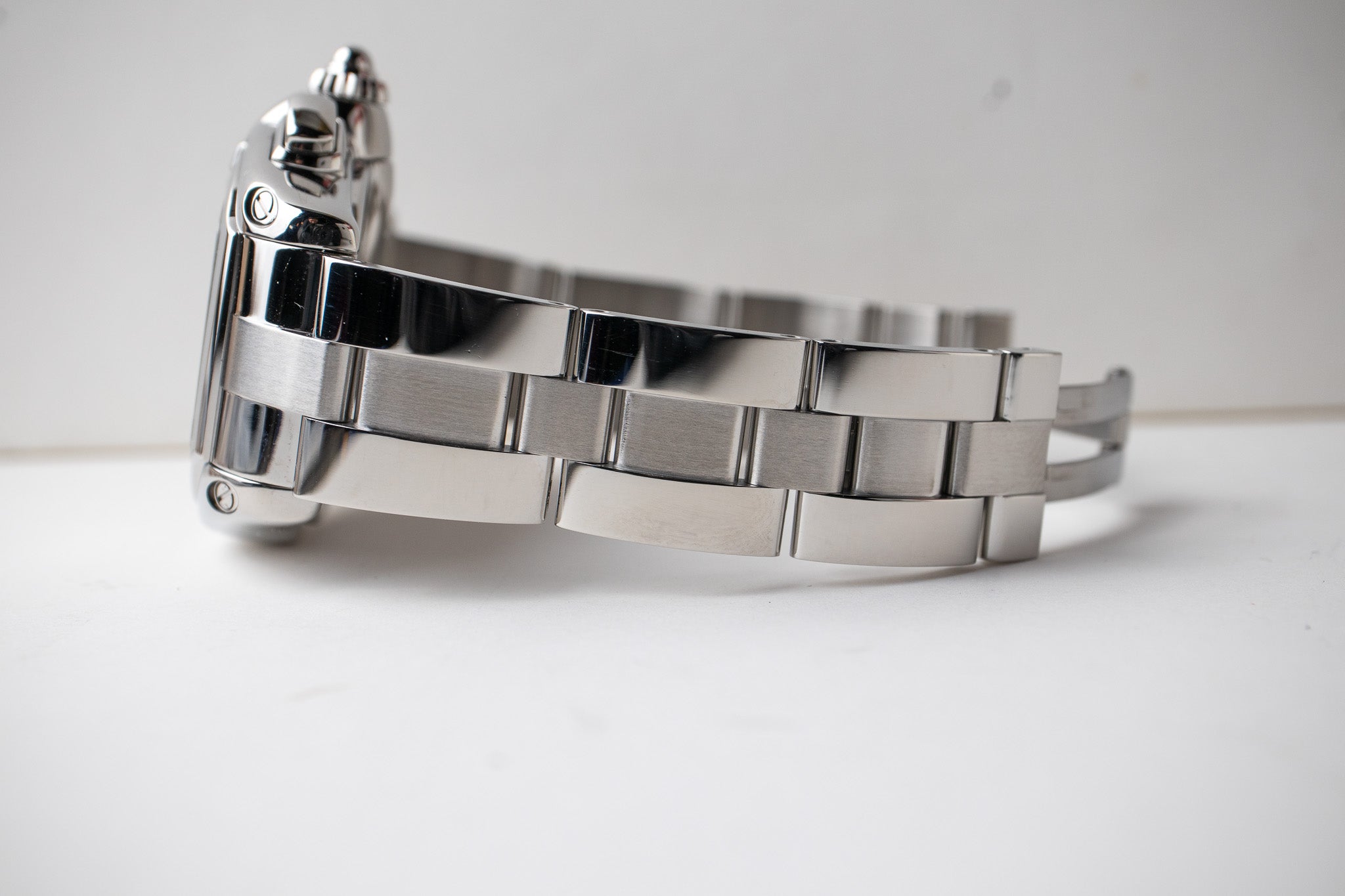 Cartier Roadster XL Chronograph 2618 W62019X6 – Belmont Watches