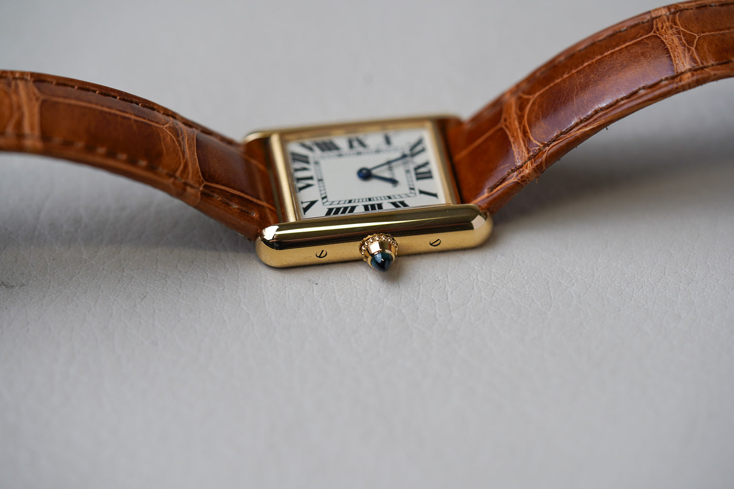 Cartier Tank Louis 18k WGTA0342