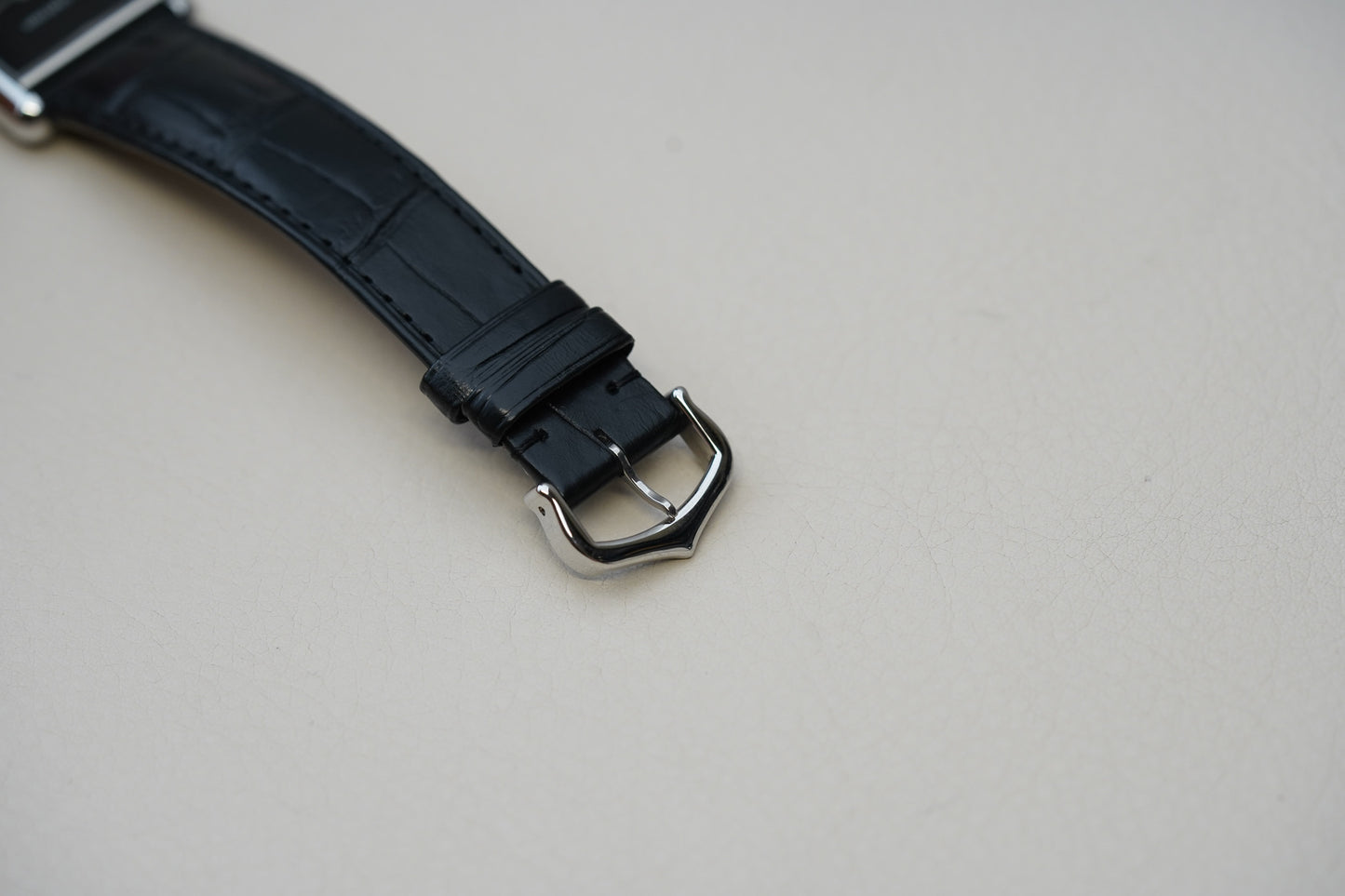 Cartier Tank Must Large Black Dial WSTA0108