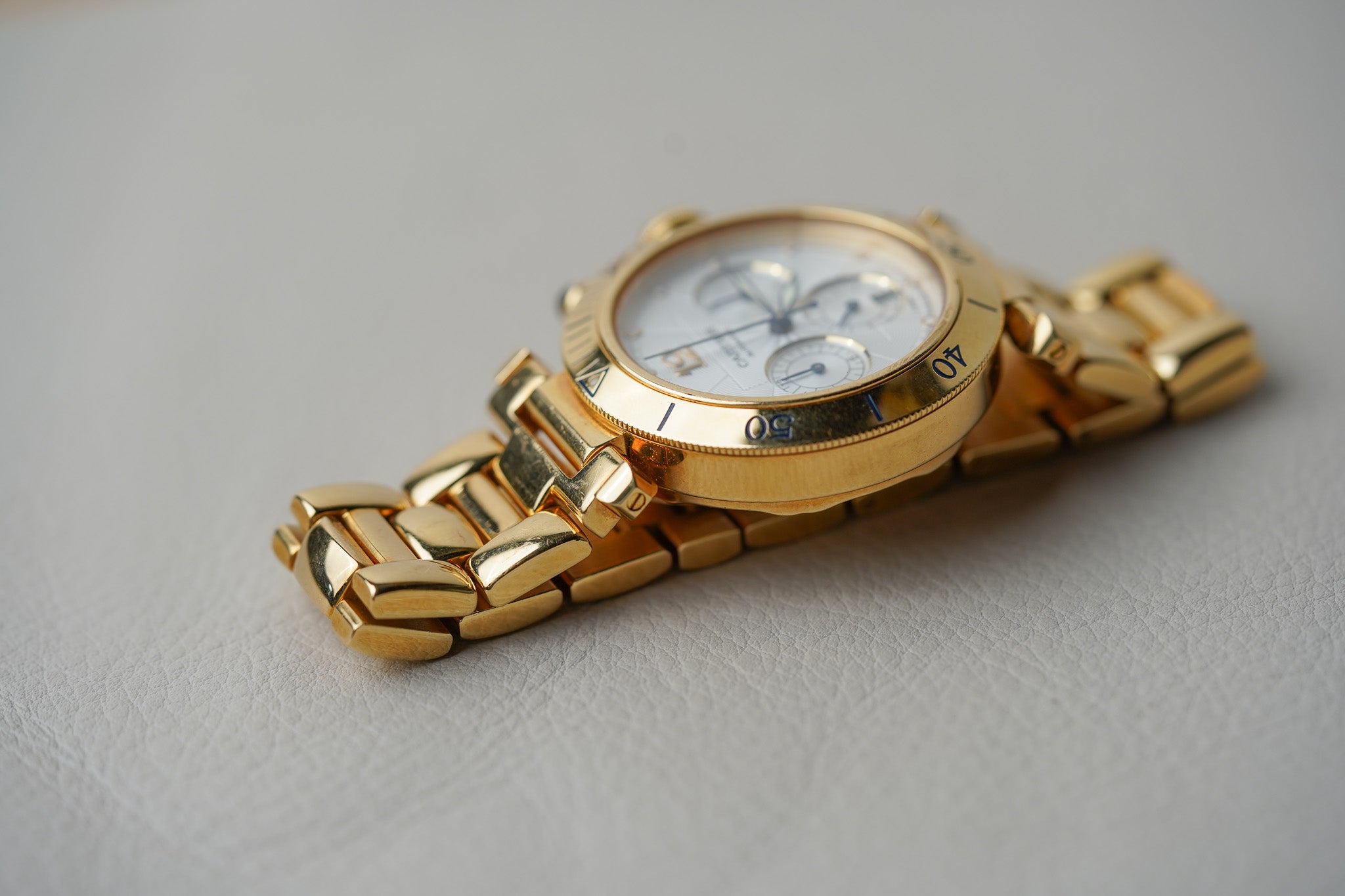 Cartier Pasha Diver Chronograph 18k Yellow Gold W30140D1 2111