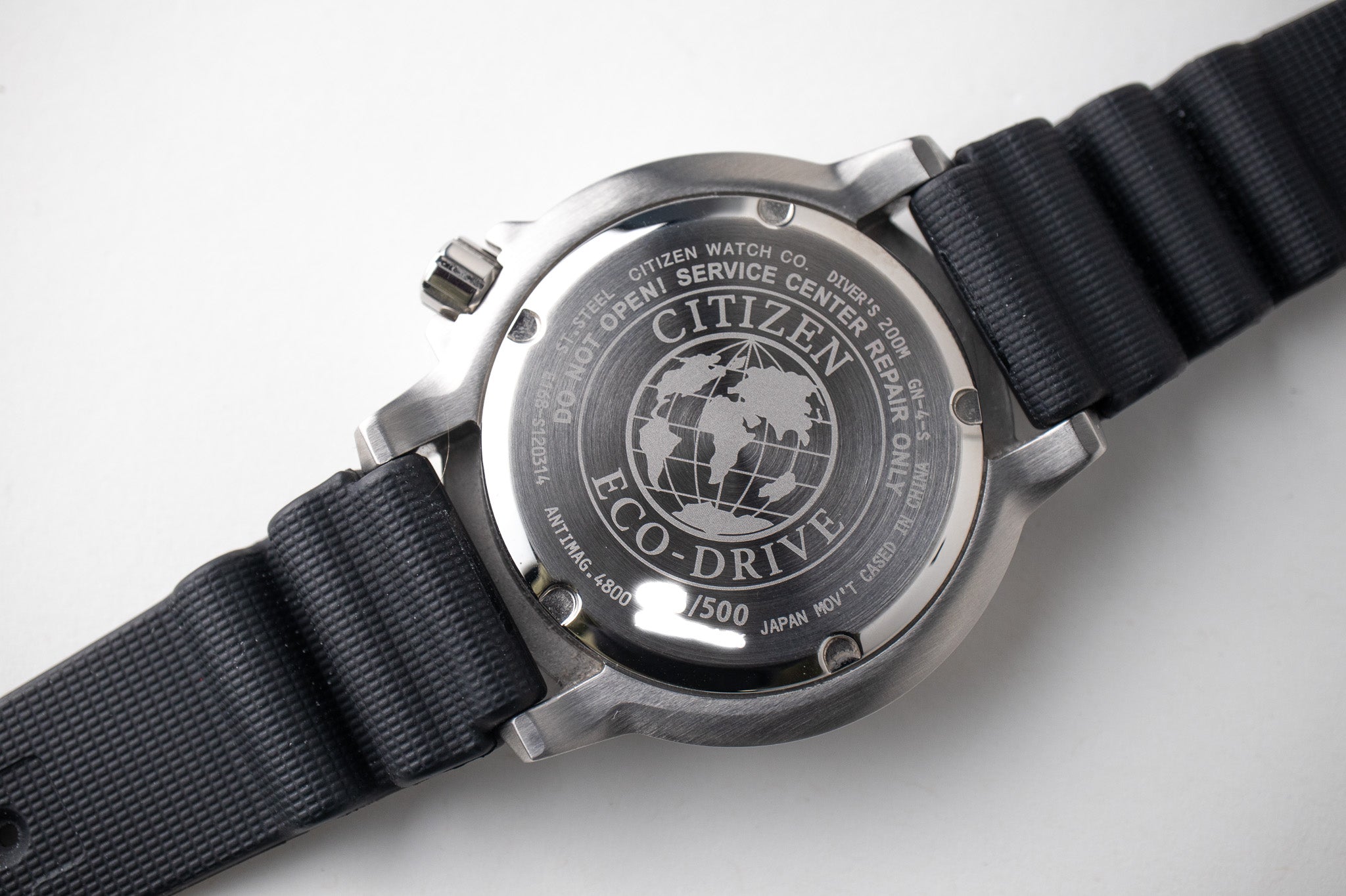 Citizen Pro-Master Eco-Drive Snoopy E168-S120314
