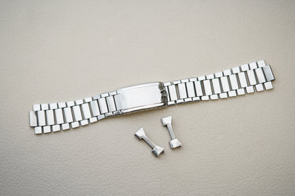1965 Omega Speedmaster 'Pewter Grey' Dial 105.012-63