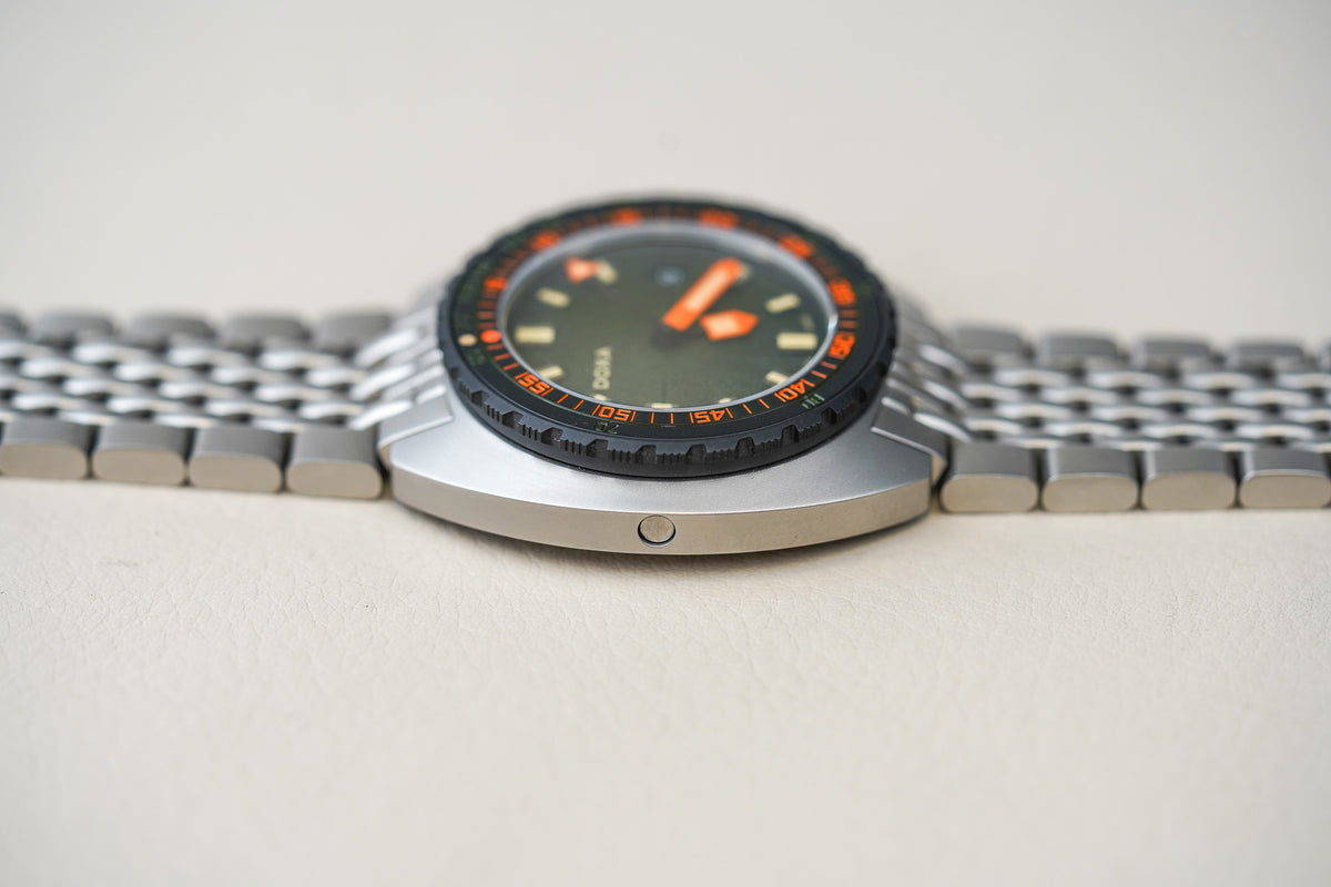 Belmont Watches X Doxa Sub 300 Beta 'Frogger' 830.10.101.10-SE10