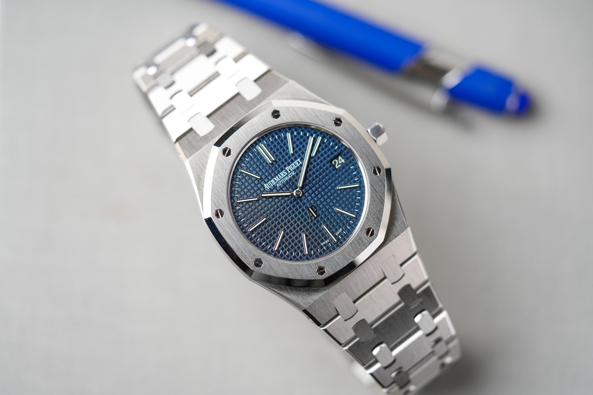 Audemars Piguet Royal Oak 15202ST "Jumbo" Extra Thin