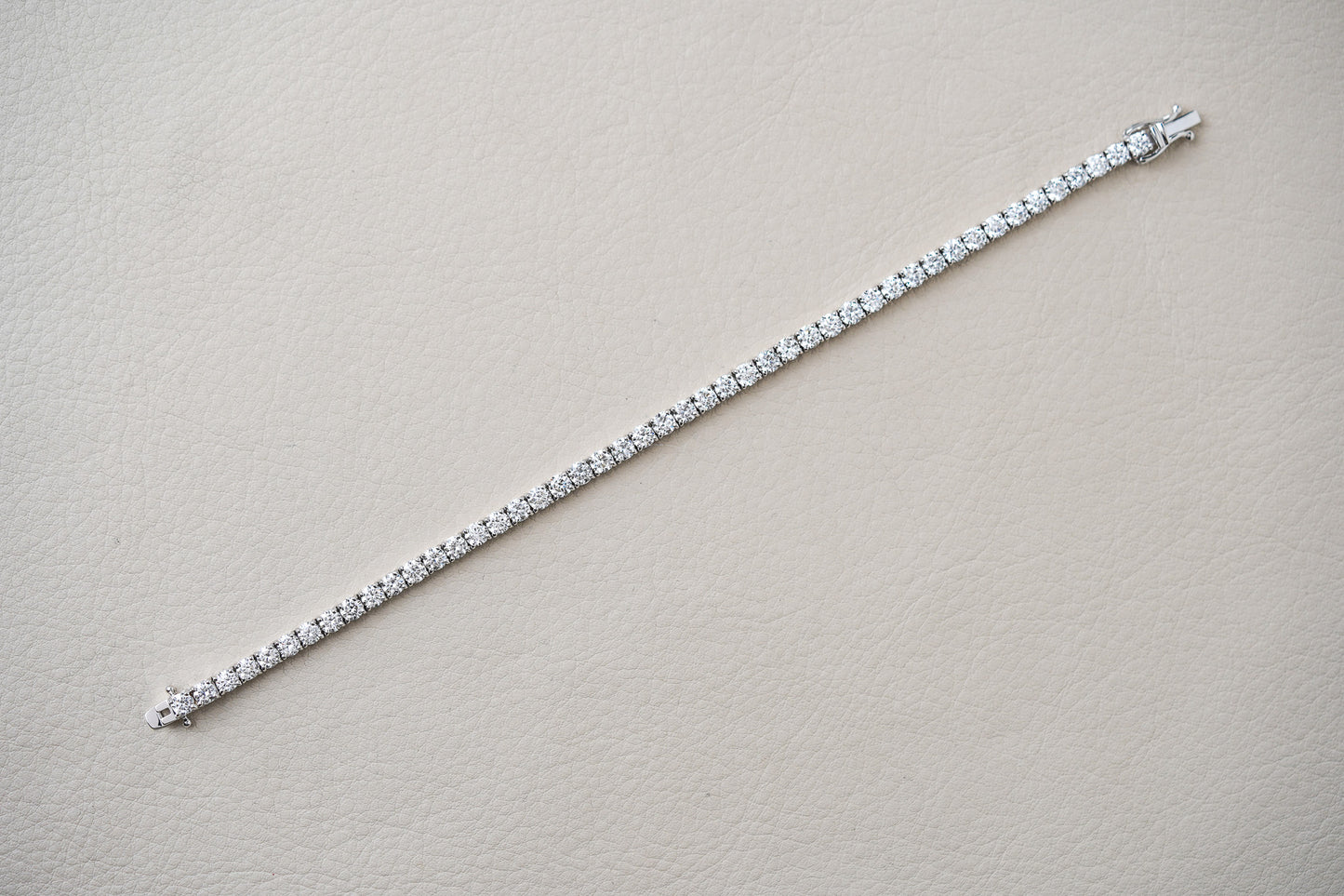 8.00tcw 14k White Gold and Lab Grown Diamond Tennis Bracelet