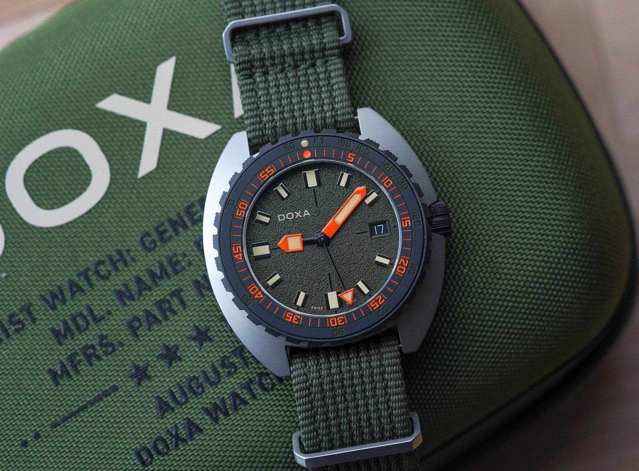 Belmont Watches X Doxa Sub 300 Beta 'Frogger' 830.10.101.10-SE10