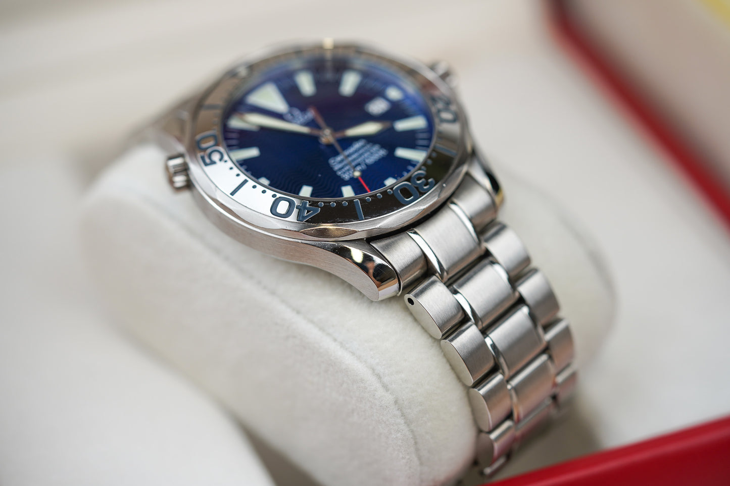 Omega Seamaster 'Electric Blue' 2255.80 41mm