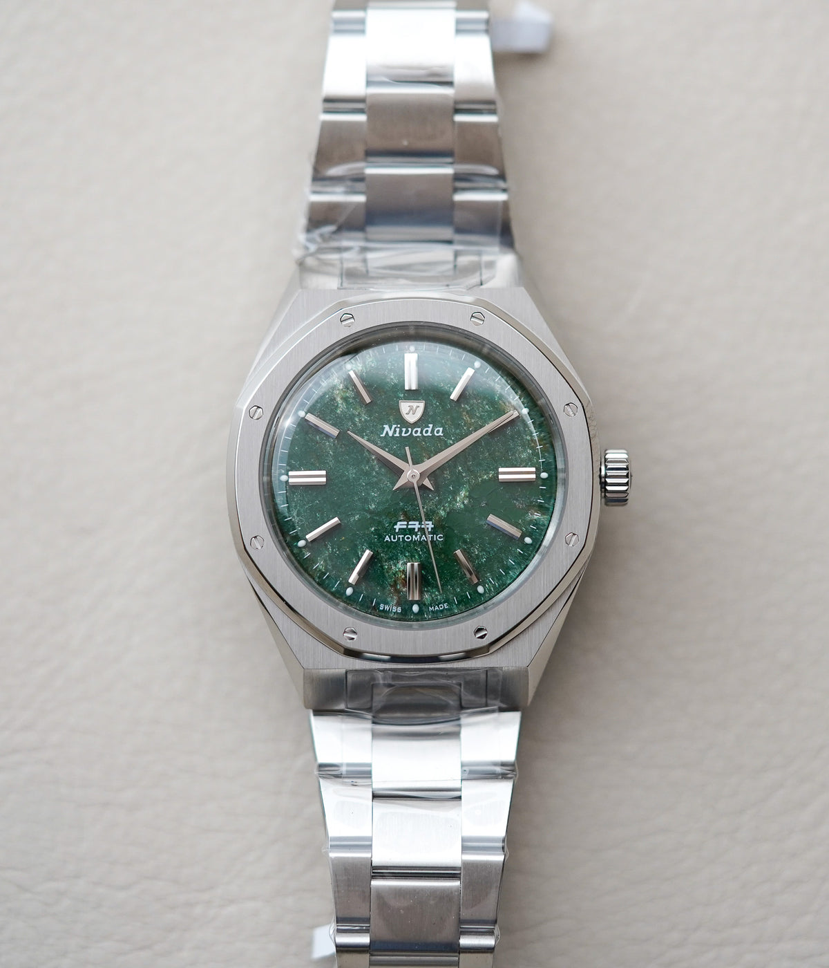 Nivada Grenchen F77 MK2 Green Aventurine Dial 68053A77