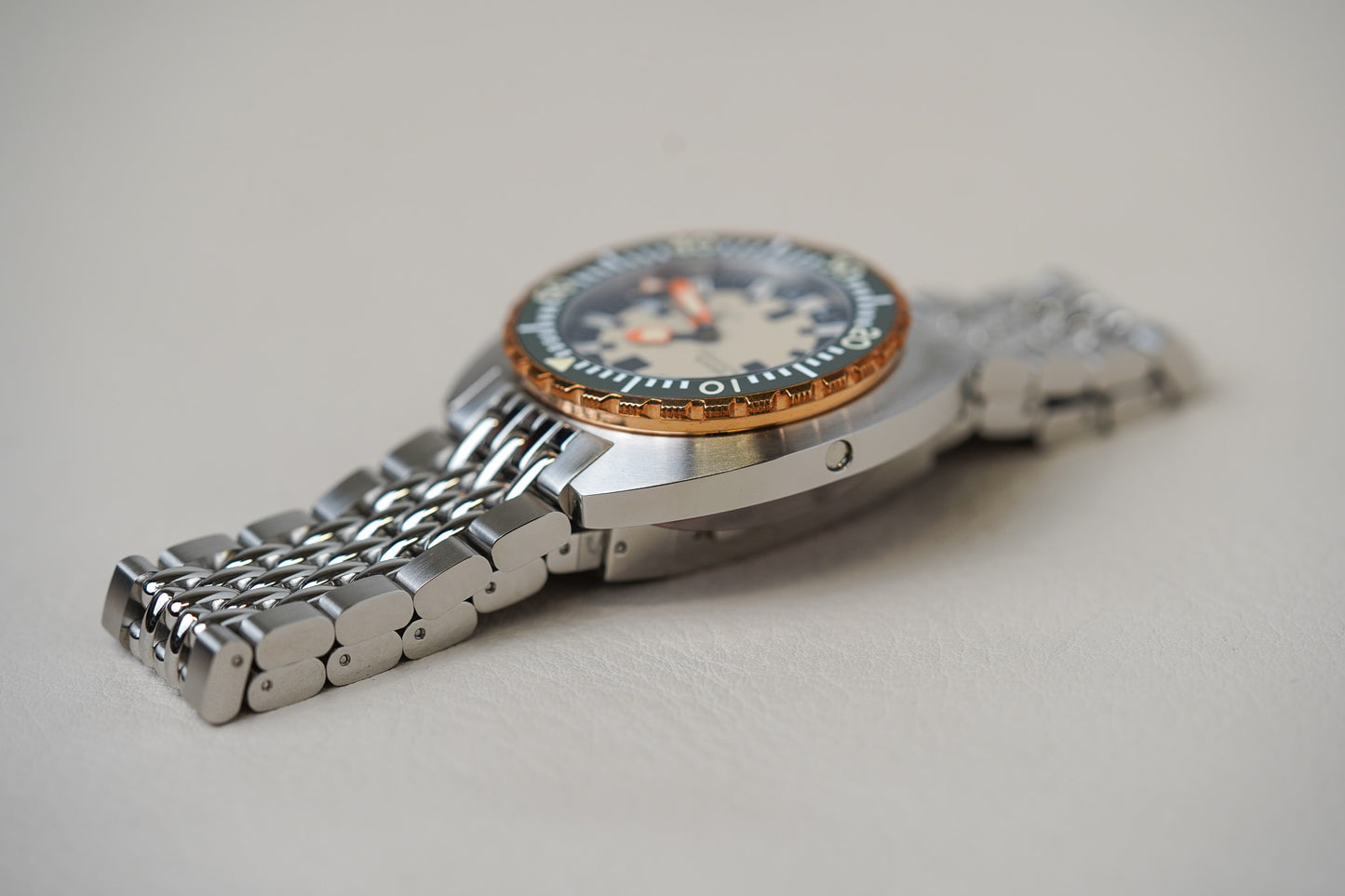 Doxa ARMY Bronze Bezel 785.60.031.10