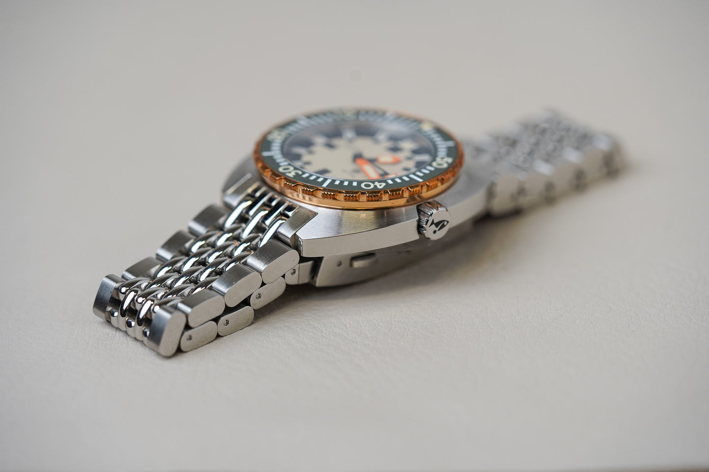 Doxa ARMY Bronze Bezel 785.60.031.10