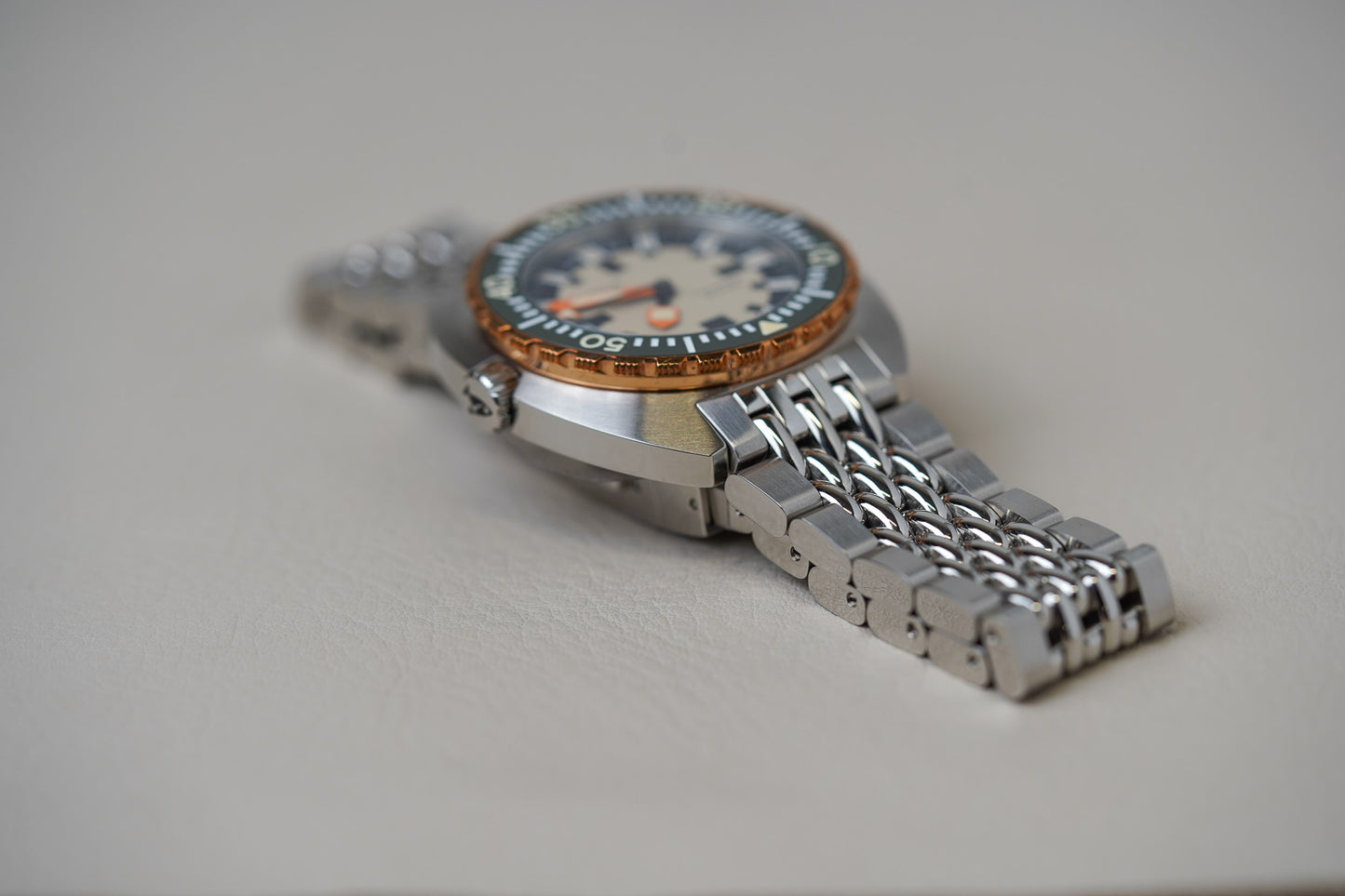 Doxa ARMY Bronze Bezel 785.60.031.10